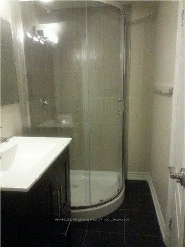 Unit Bsmt - 84 Apache Trail, North York 5