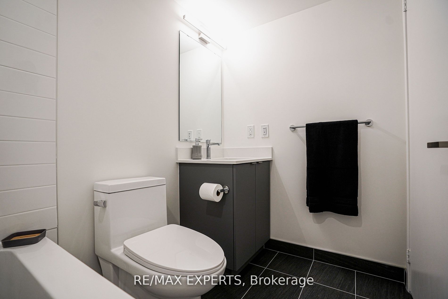 Unit 532 - 500 Wilson Avenue, North York 5