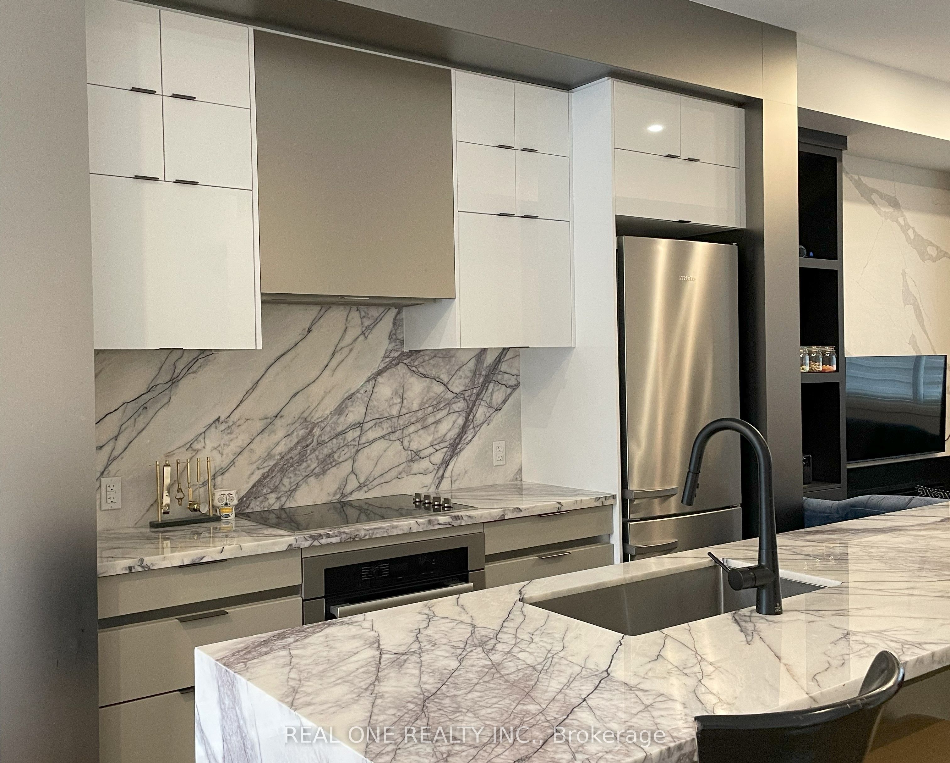 Unit Unit 5 - 25 Dervock Crescent, North York 5