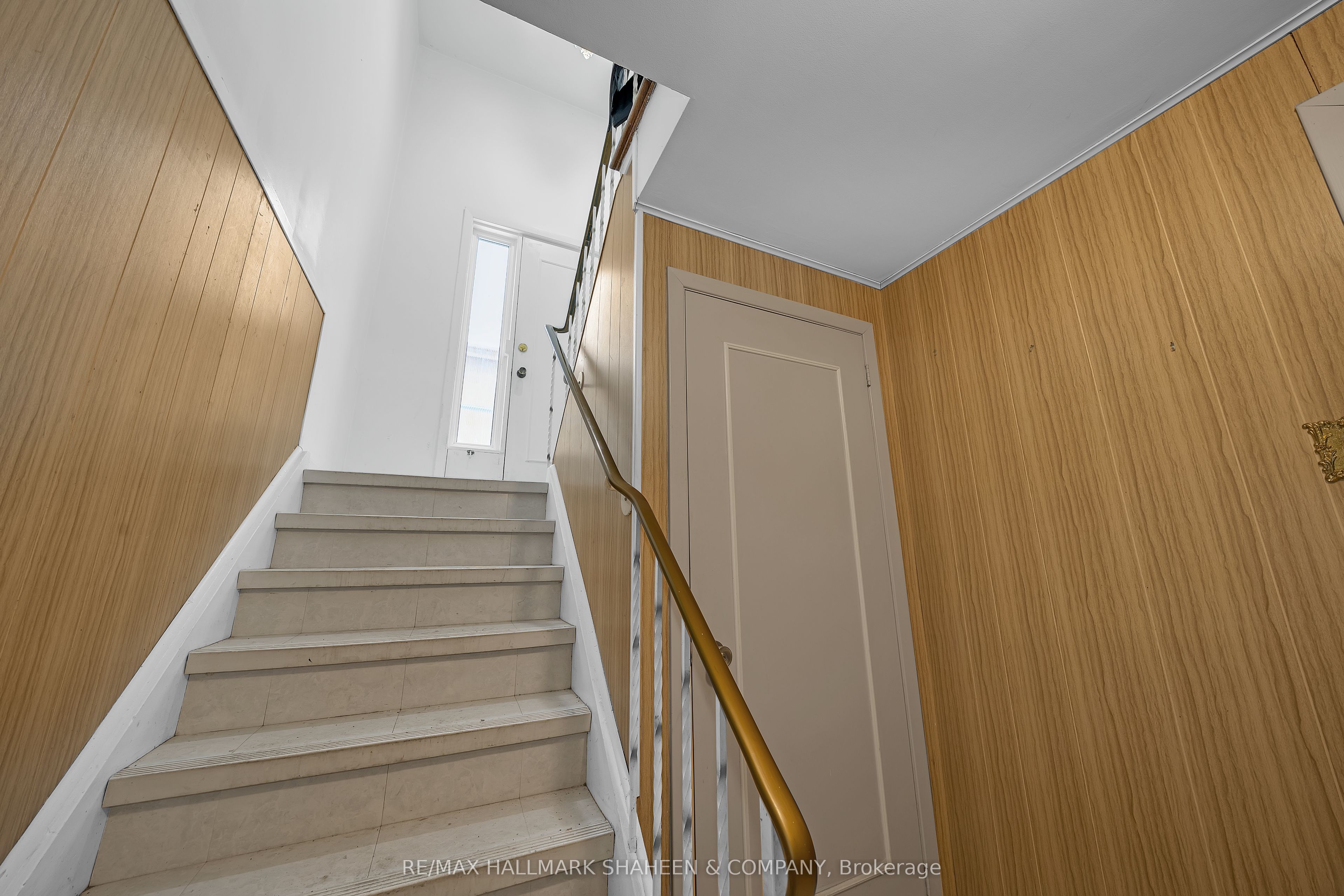 Unit Bsmnt A - 386 Ellerslie Avenue, North York 4