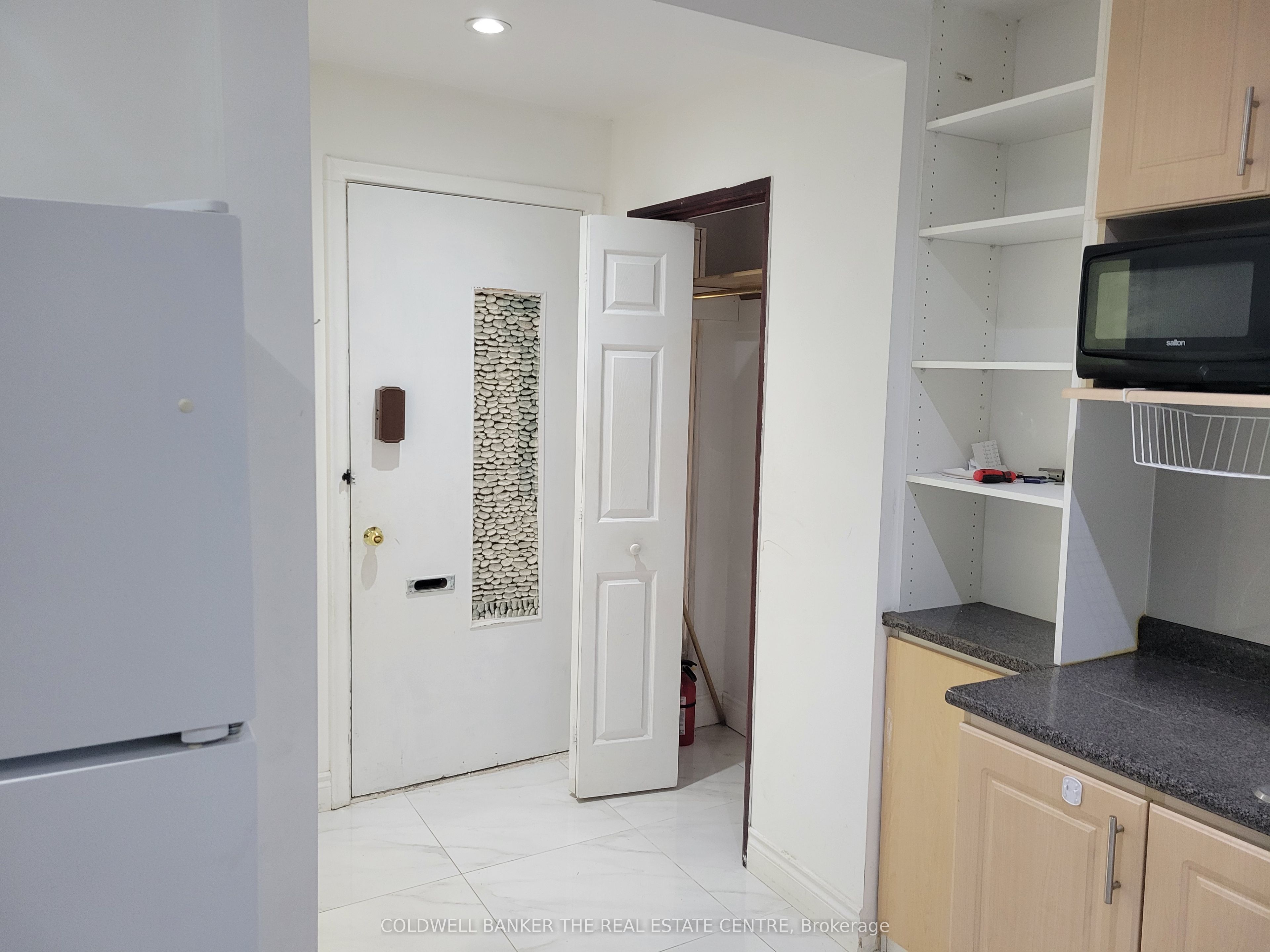 Unit Unit B - 2646 Victoria Park Avenue, North York 2