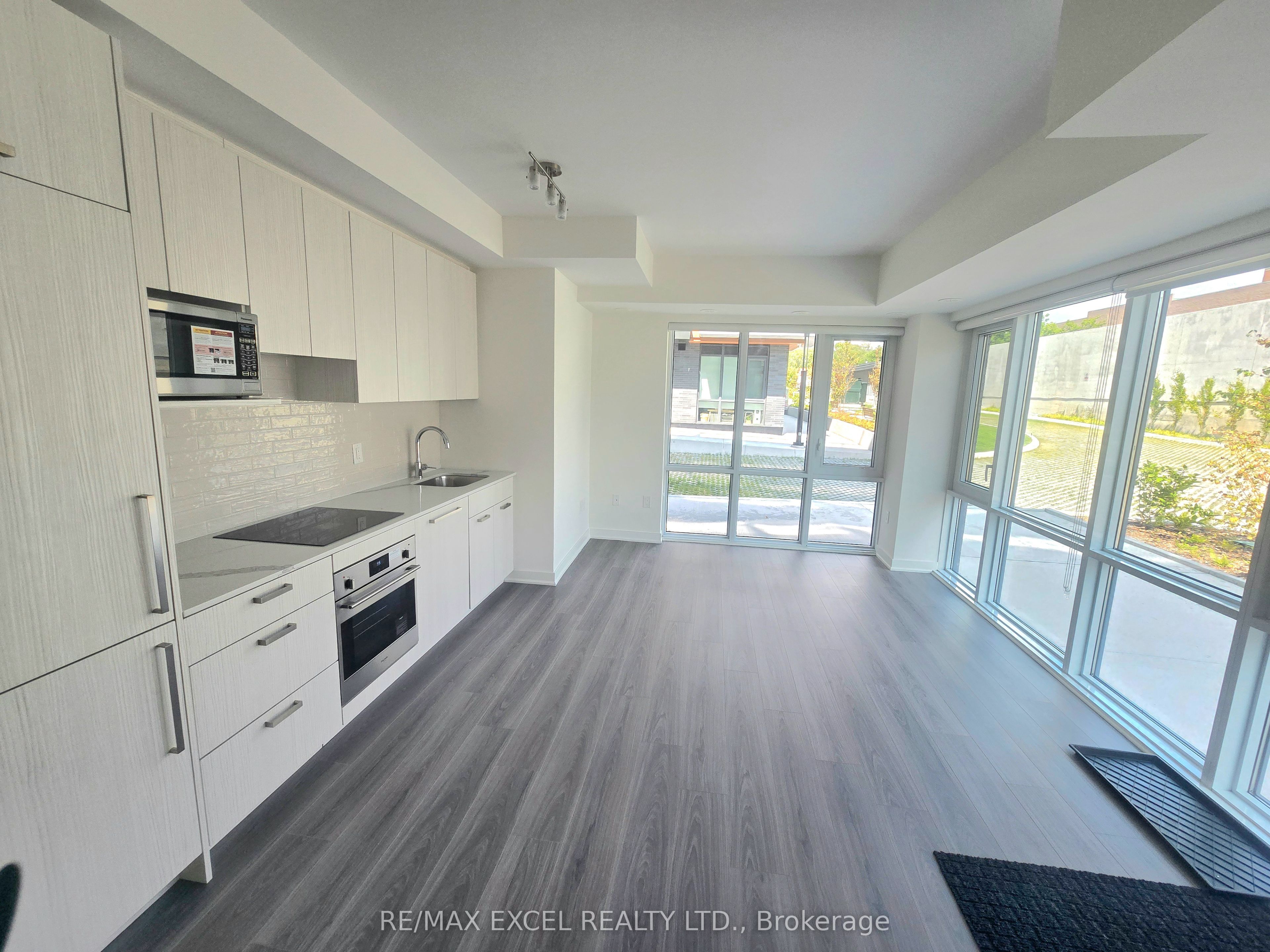 Unit 45 - 73 Curlew Drive, North York 3