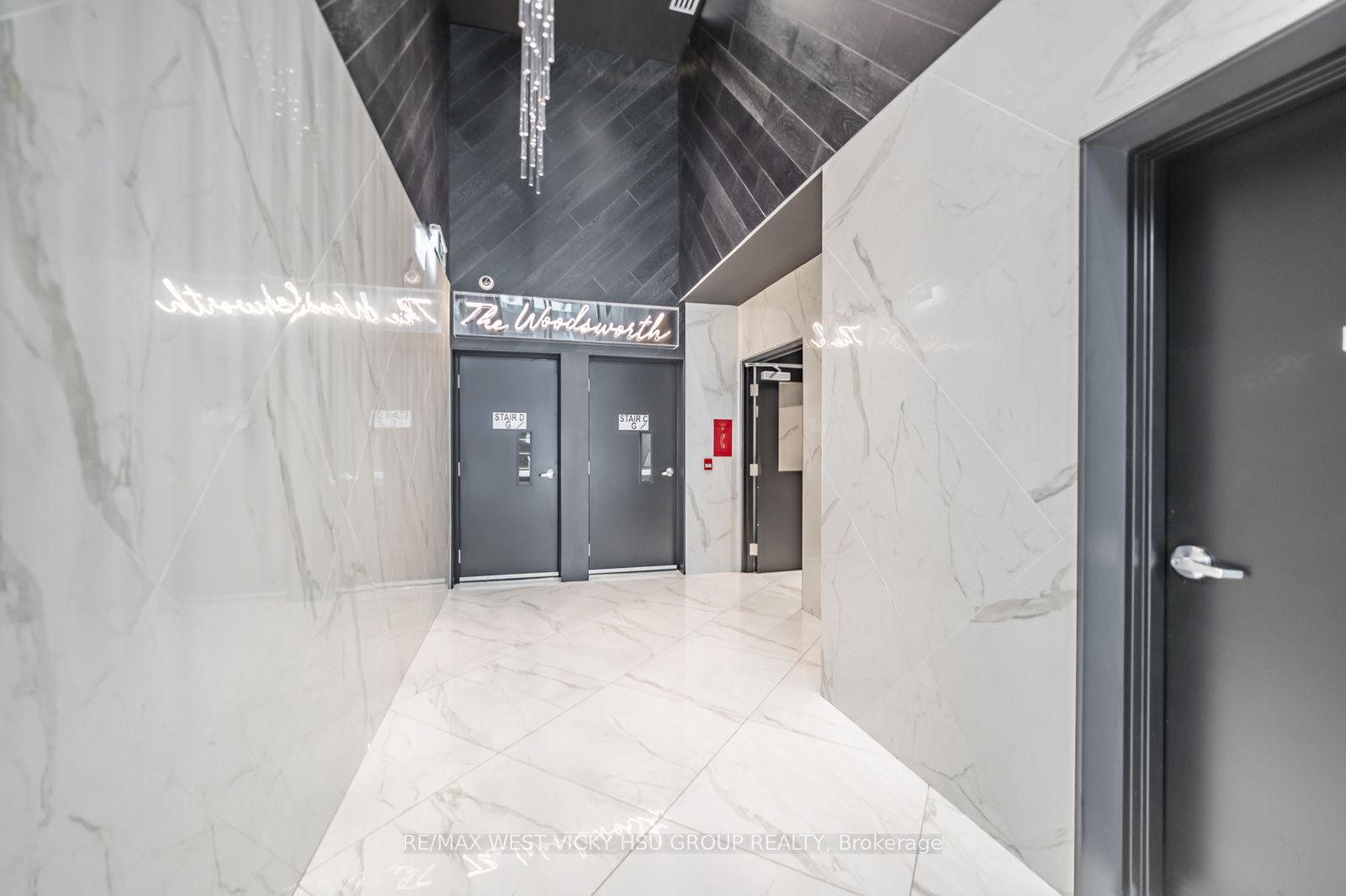 Unit 806 - 458 Richmond Street W, Toronto 2