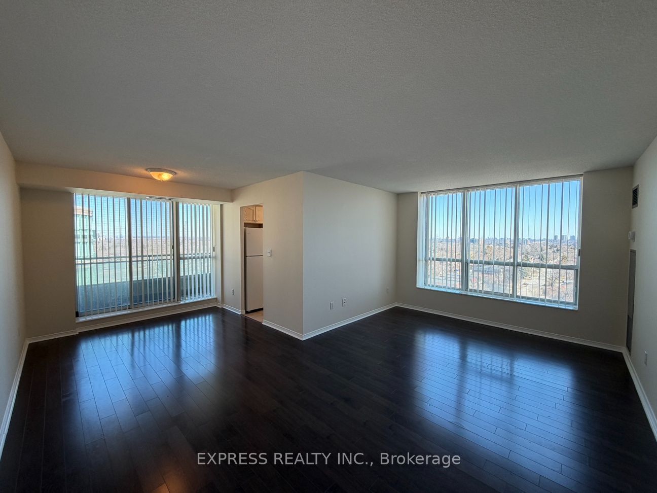 Unit LPH07 - 39 Pemberton Avenue, North York 2