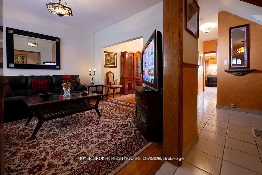 244 Rushton Road, Toronto 3