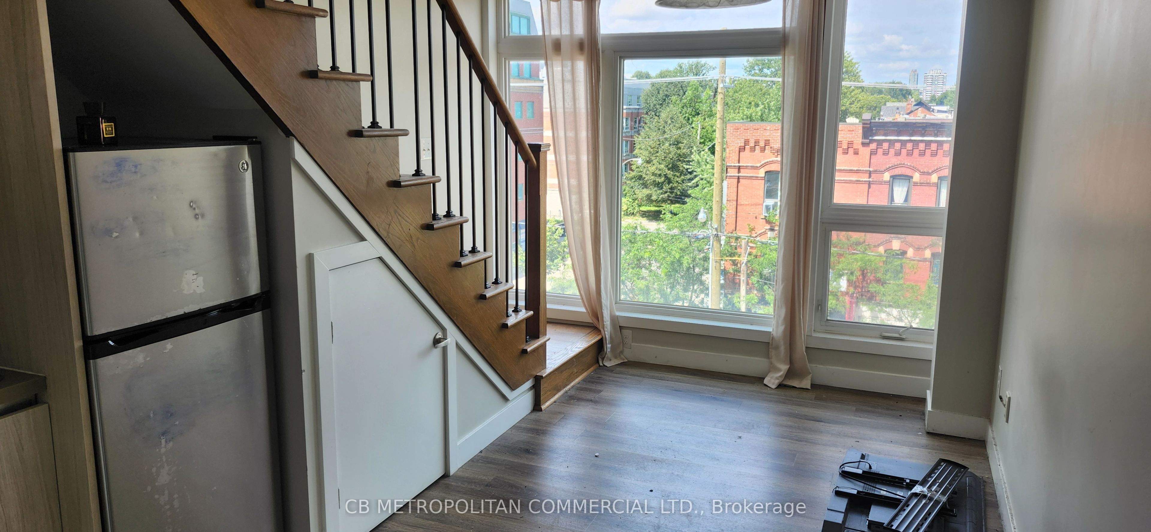Unit 402 - 335 College Street, Toronto 2