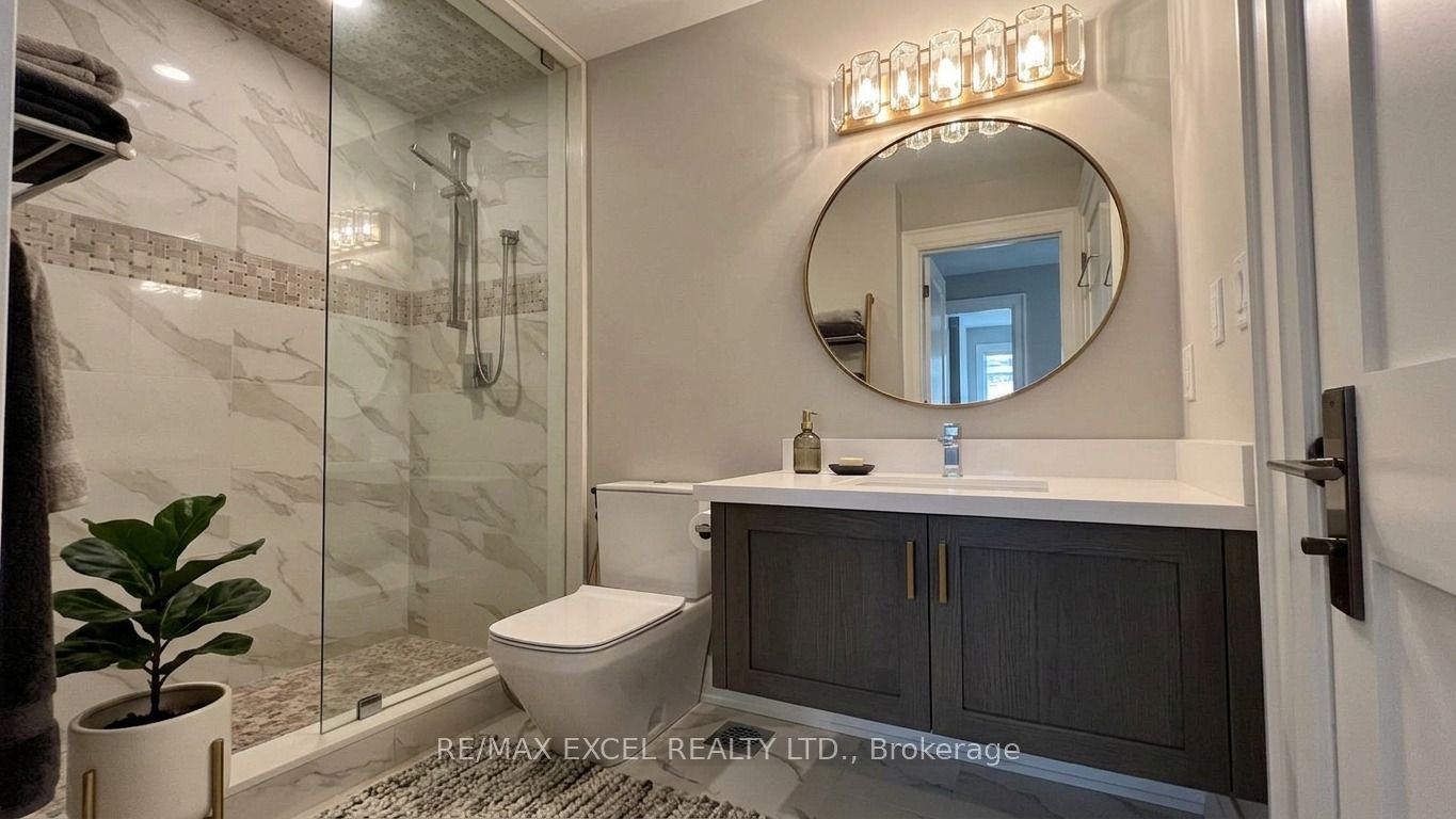 Unit Basement - 106 Kingsdale Avenue, North York 4