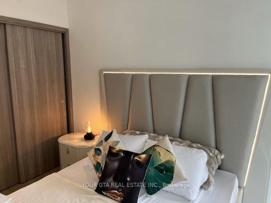 Unit 526 - 3 Concord Cityplace Way, Toronto 3