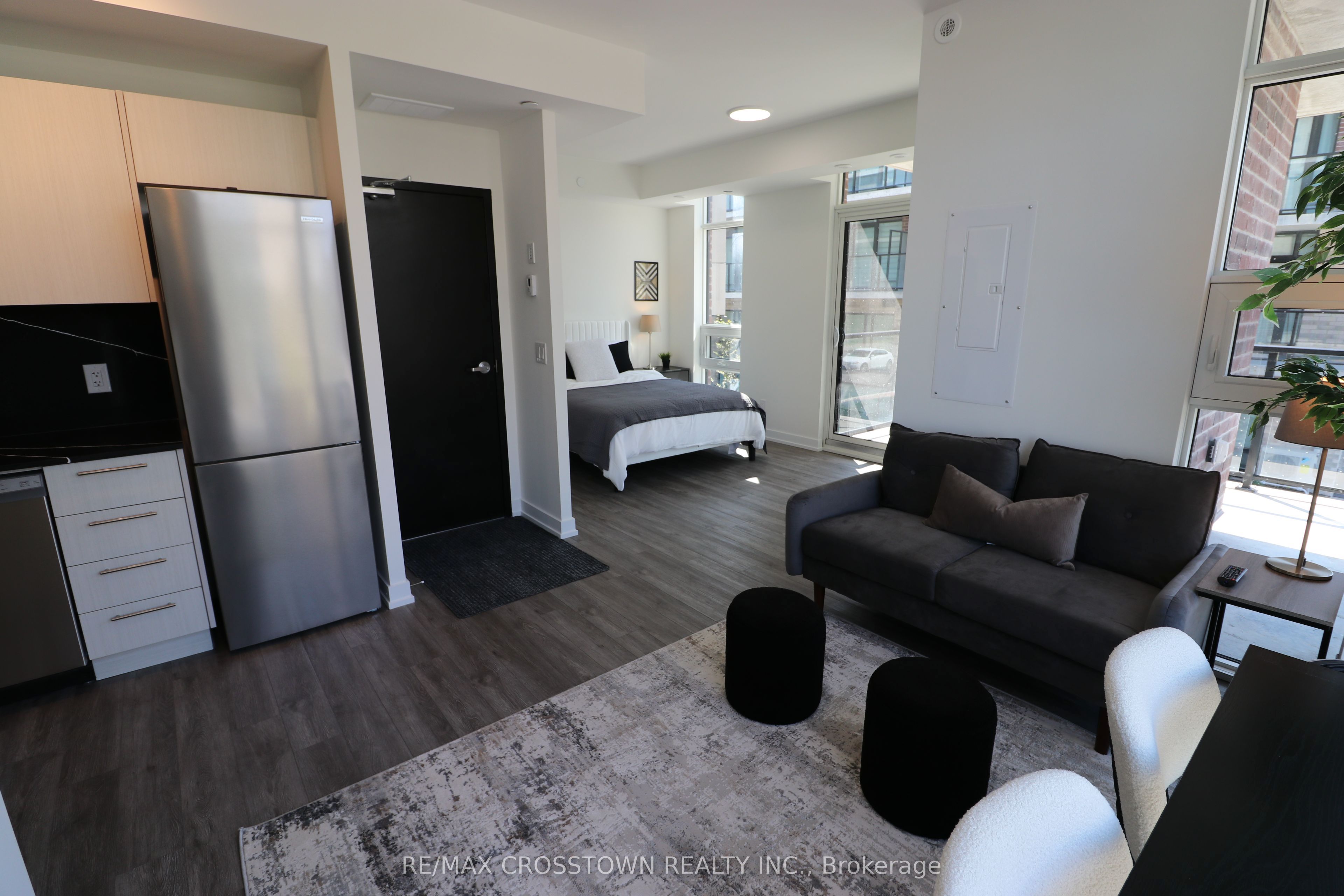 Unit 2nd - 57-861 Sheppard Avenue W, North York 5