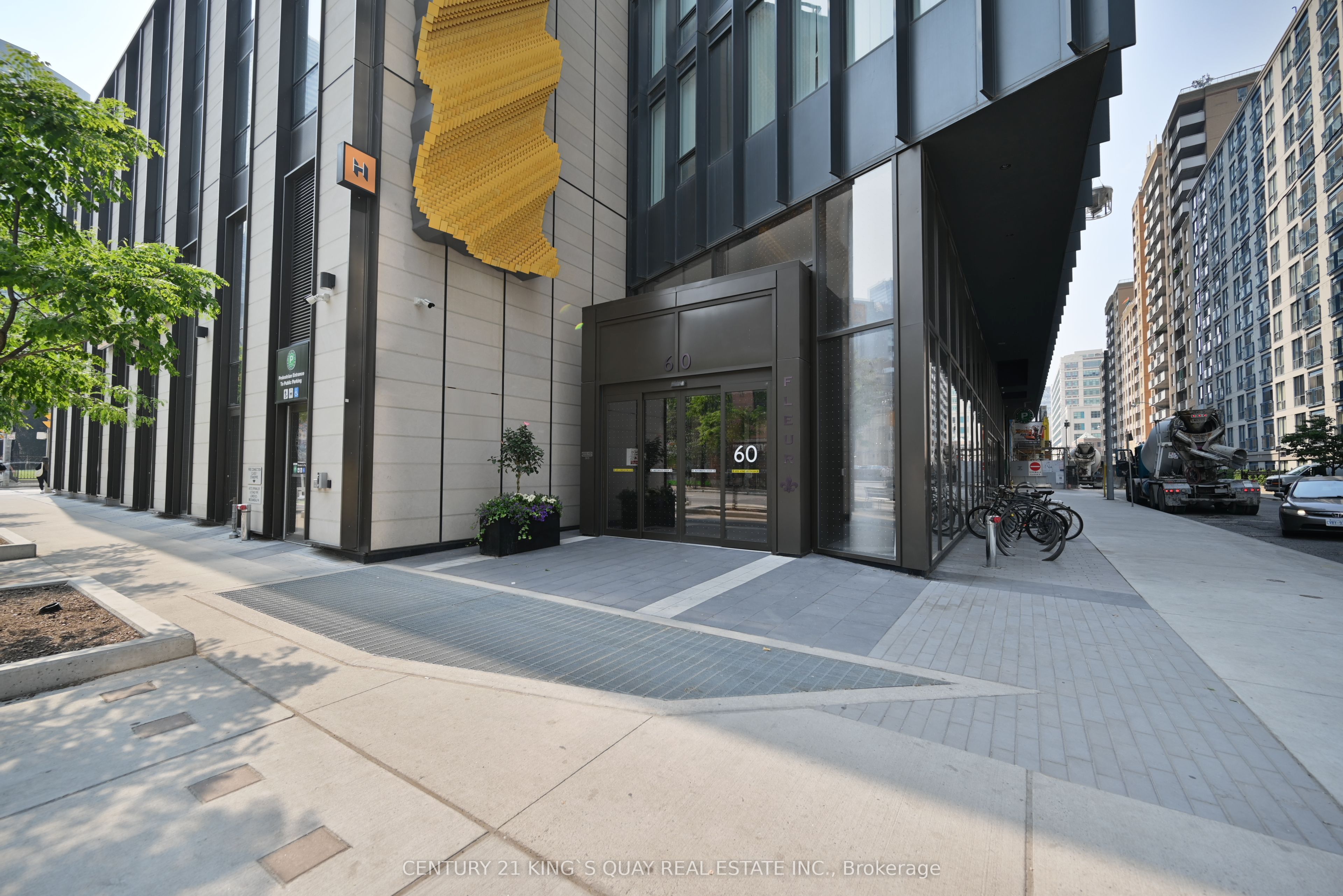 Unit 2206 - 60 Shuter Street, Toronto 3