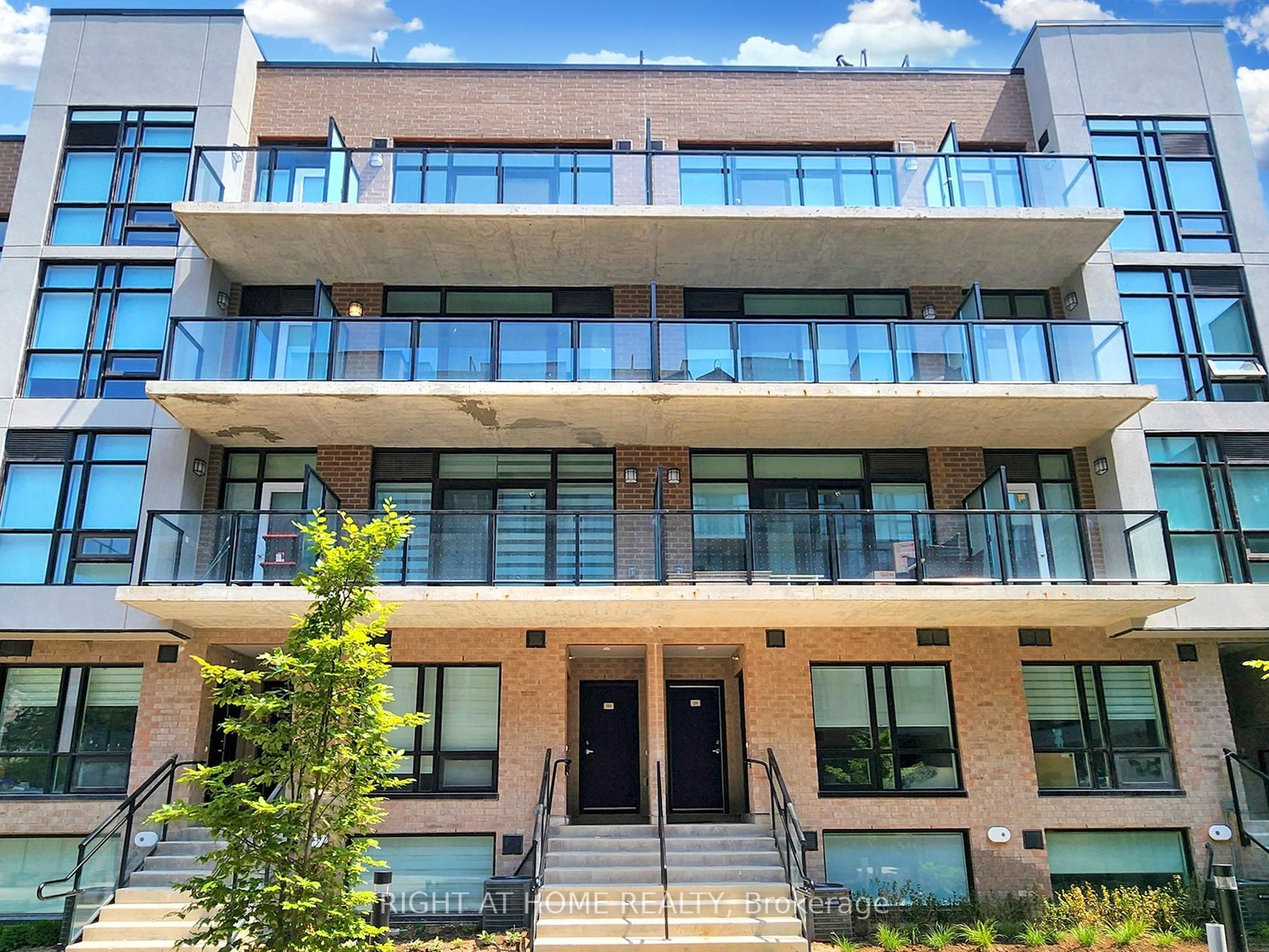 Unit 30 - 851 Sheppard Avenue W, North York 3