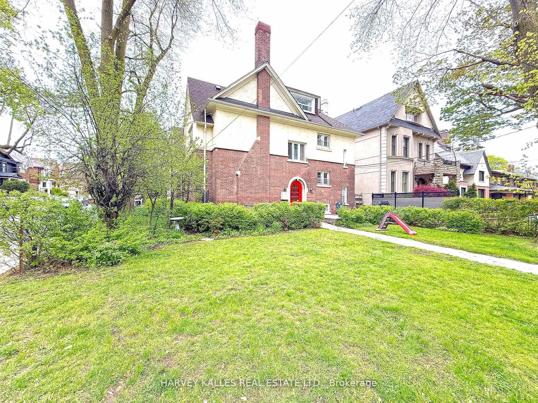 Unit Bsmt - 807 Duplex Avenue, Toronto 3