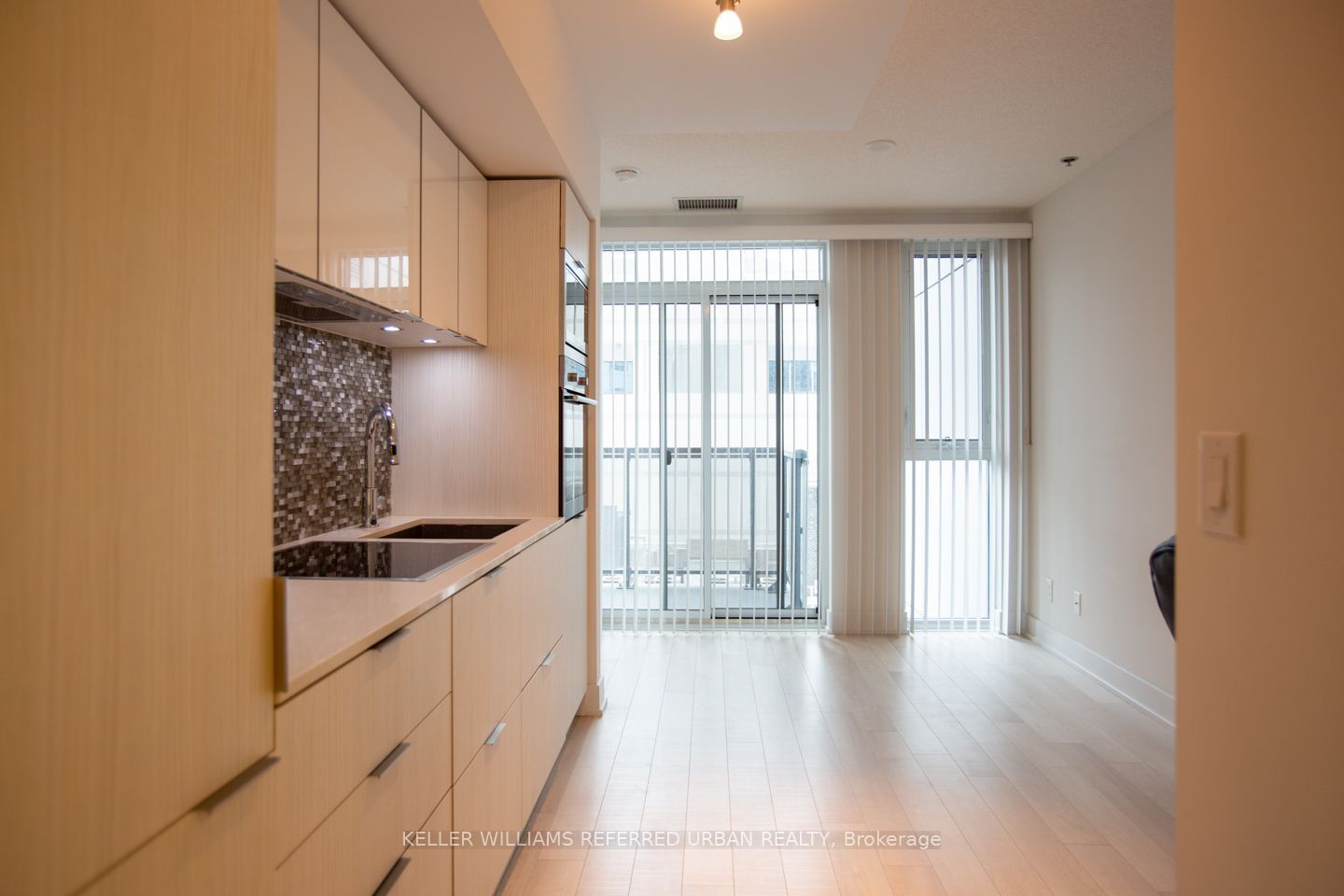 Unit 908 - 318 Richmond Street W, Toronto 4