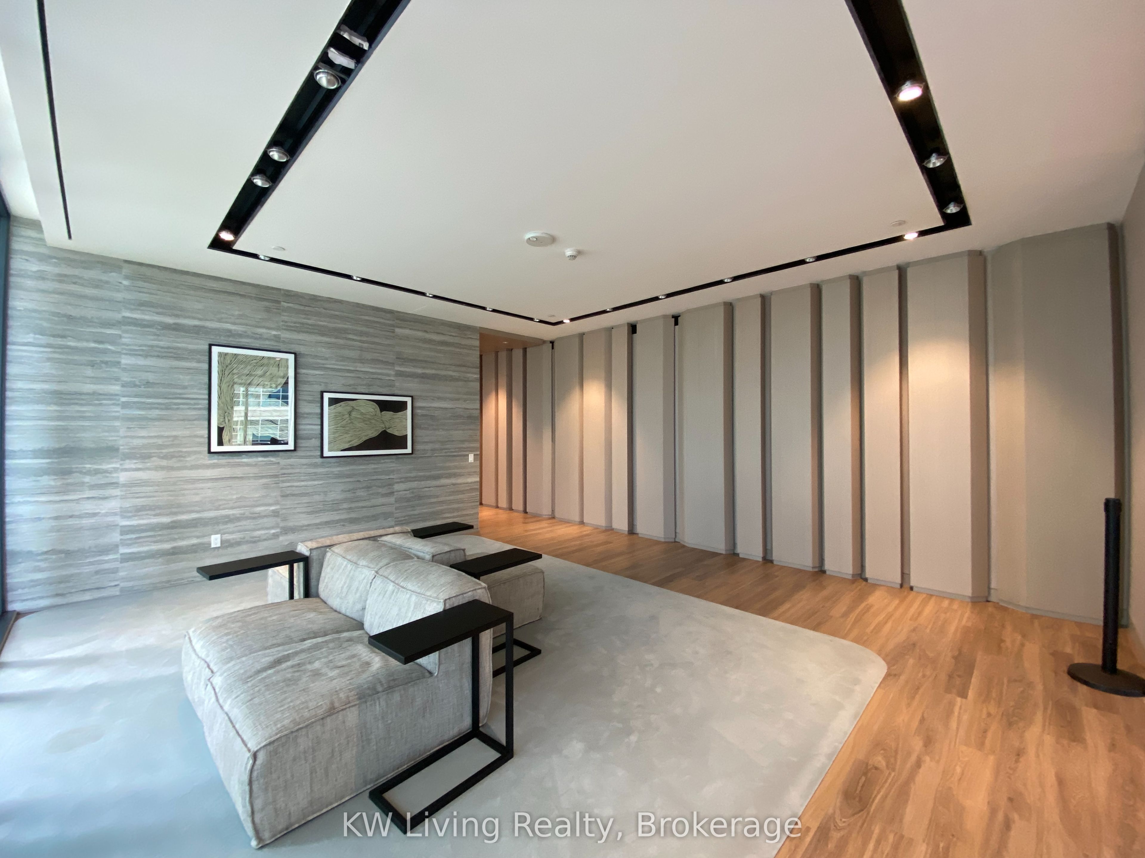 Unit 716 - 25 Richmond Street E, Toronto 4