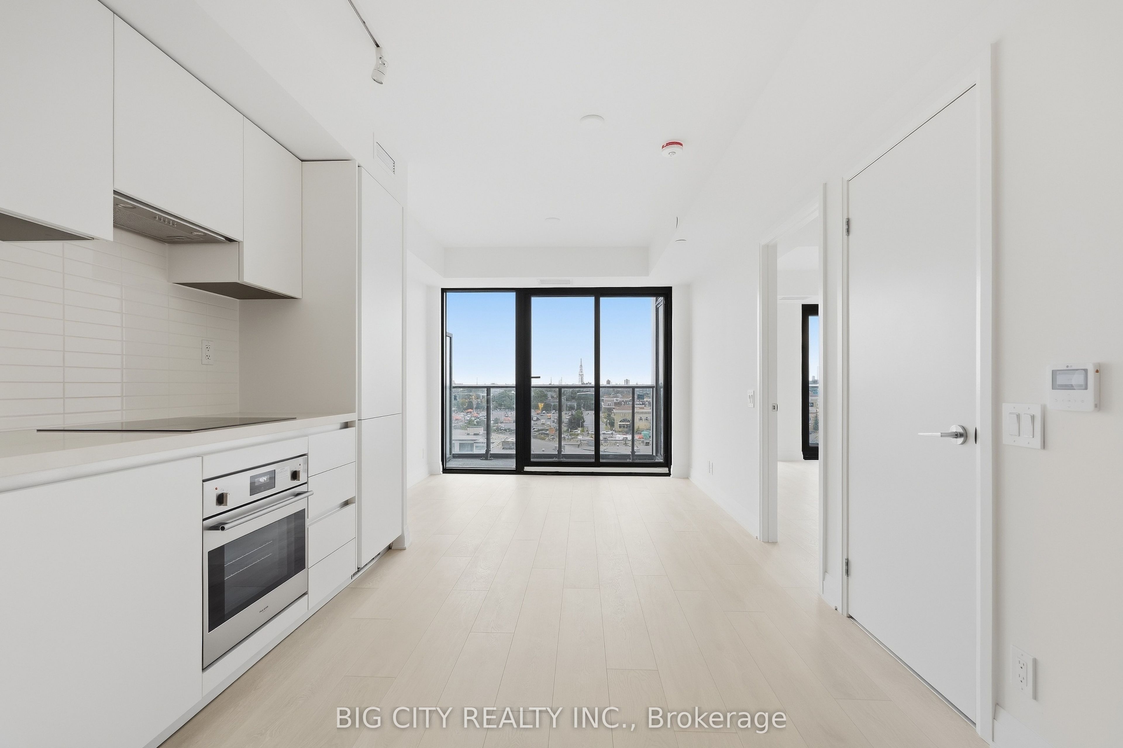 Unit 701 - 25 Frederick Todd Way, Toronto 2
