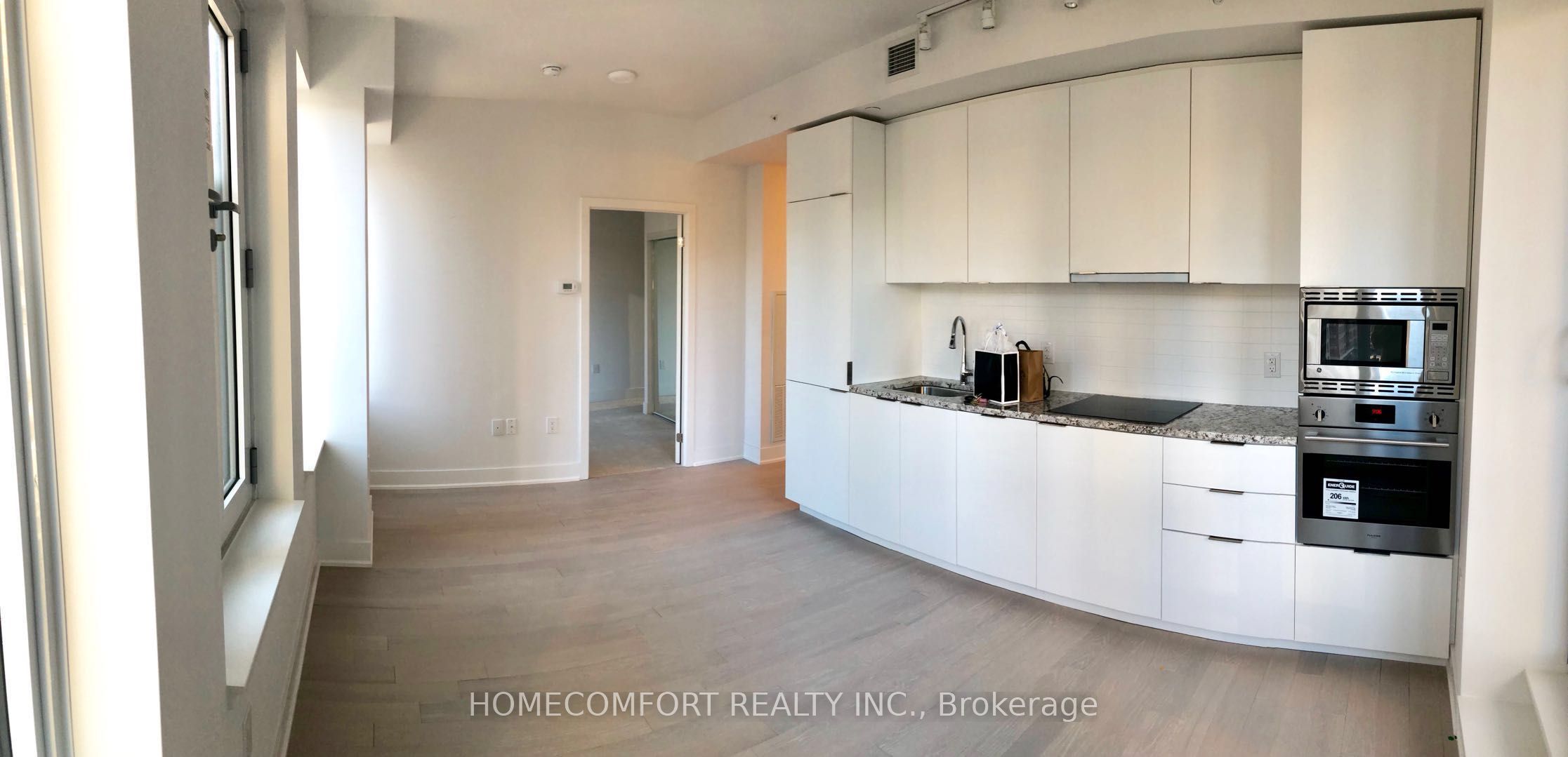 Unit 707 - 955 Bay Street, Toronto 3