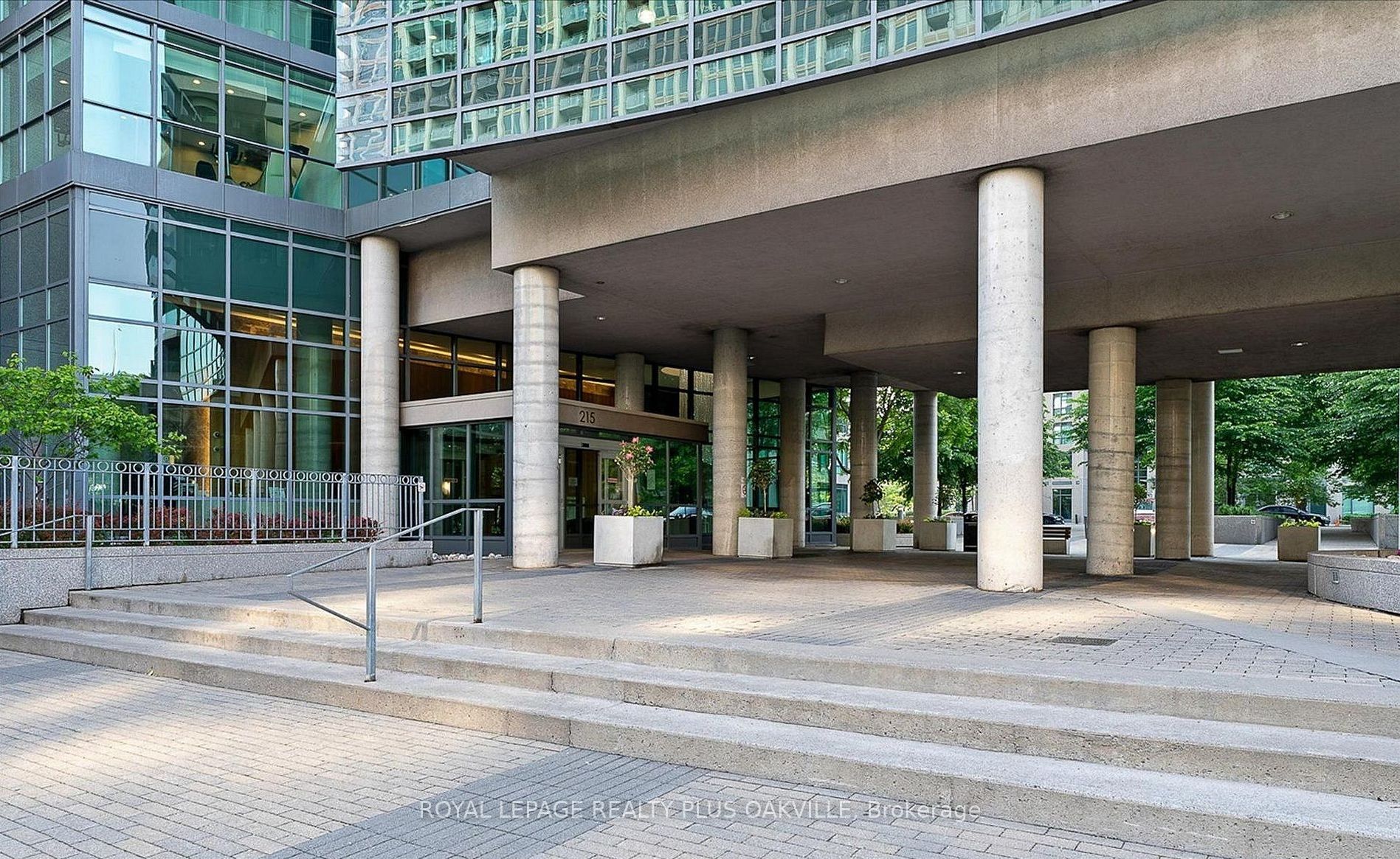 Unit 2807 - 215 Fort York Boulevard, Toronto 4