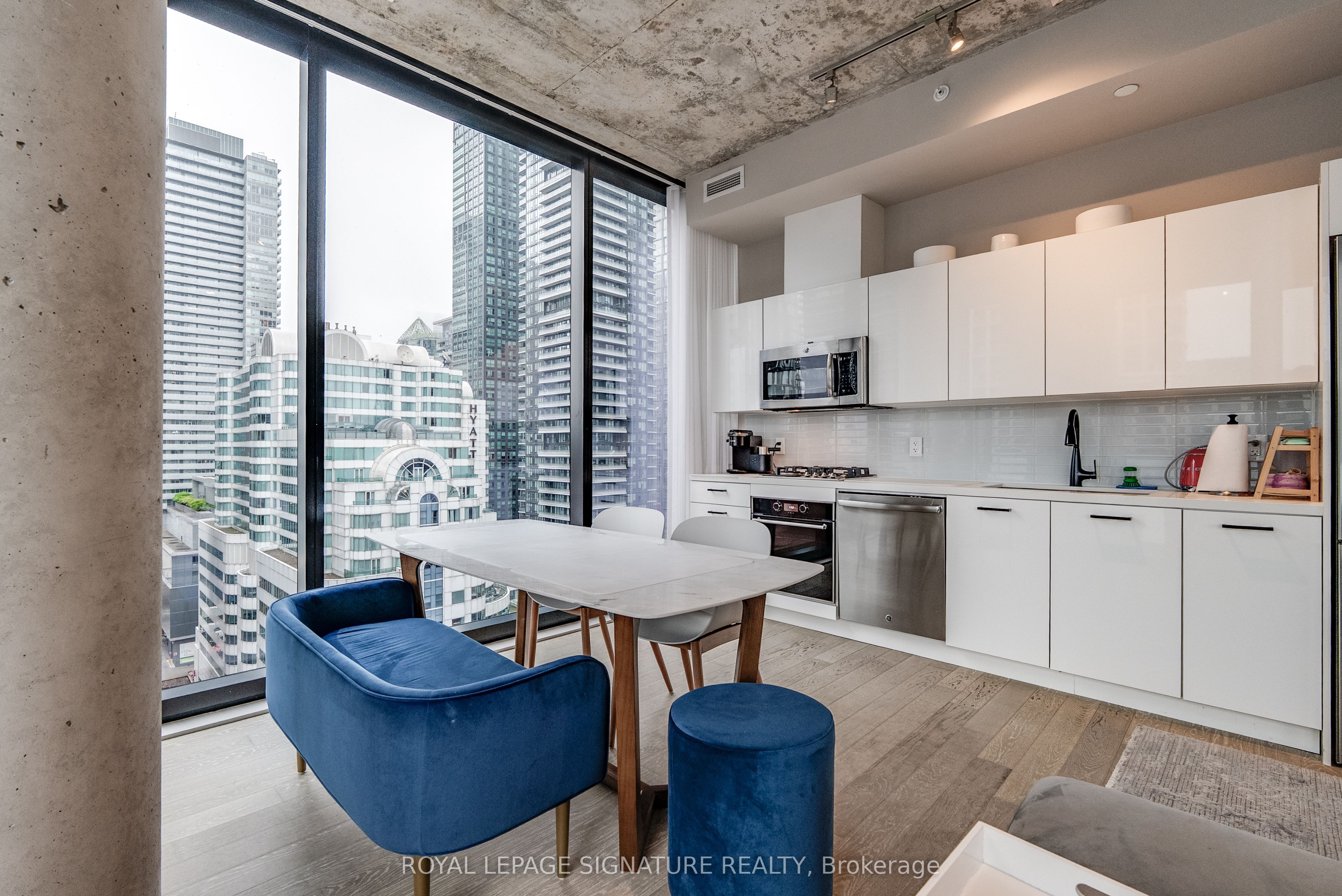 Unit 1606 - 11 Charlotte Street, Toronto 3