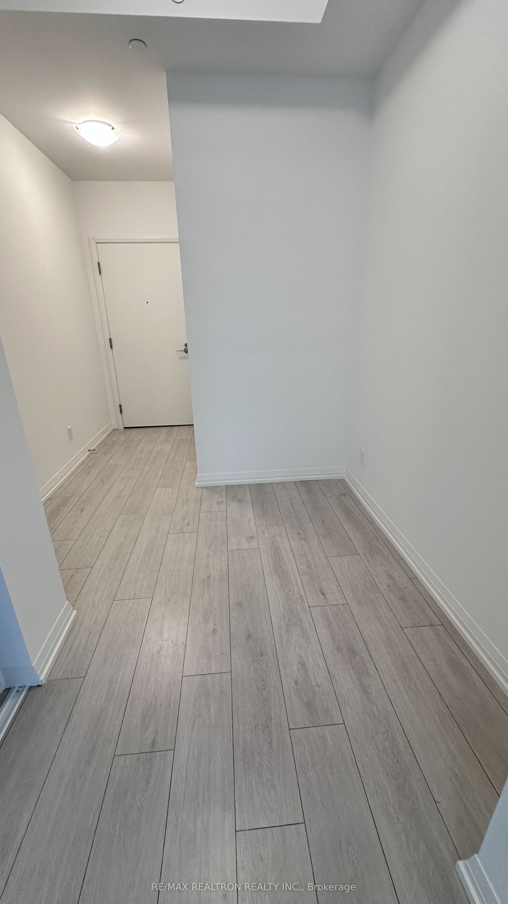 Unit 2425 - 400 King Street W, Toronto 2