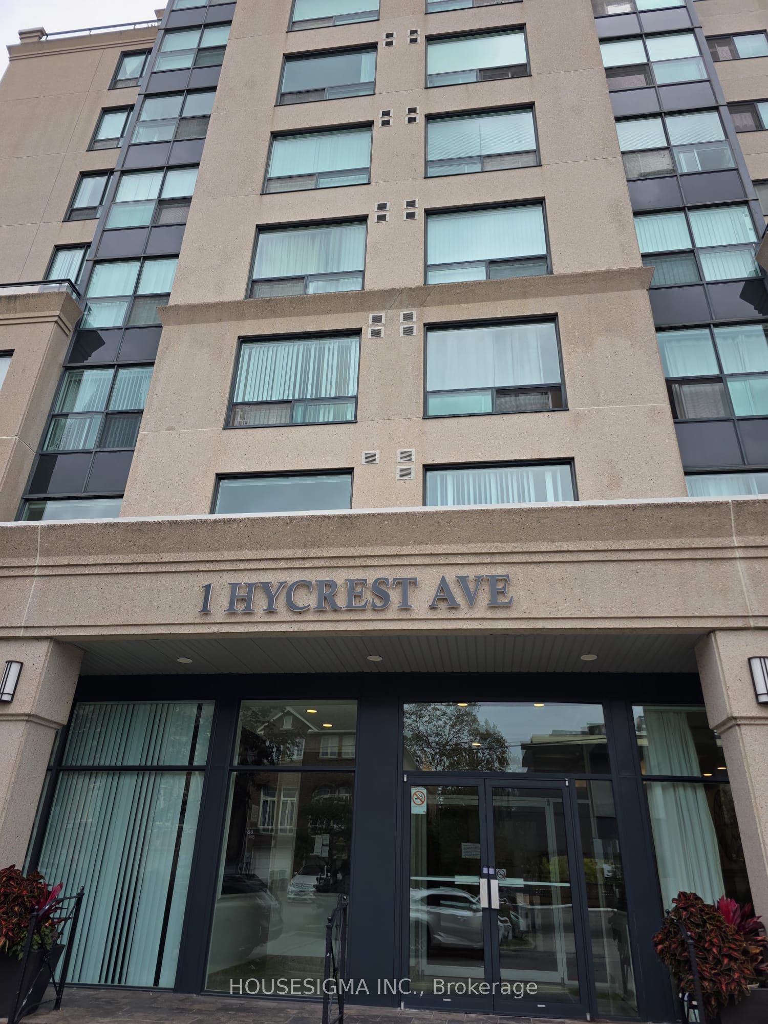 Unit 101 - 1 Hycrest Avenue, North York 2