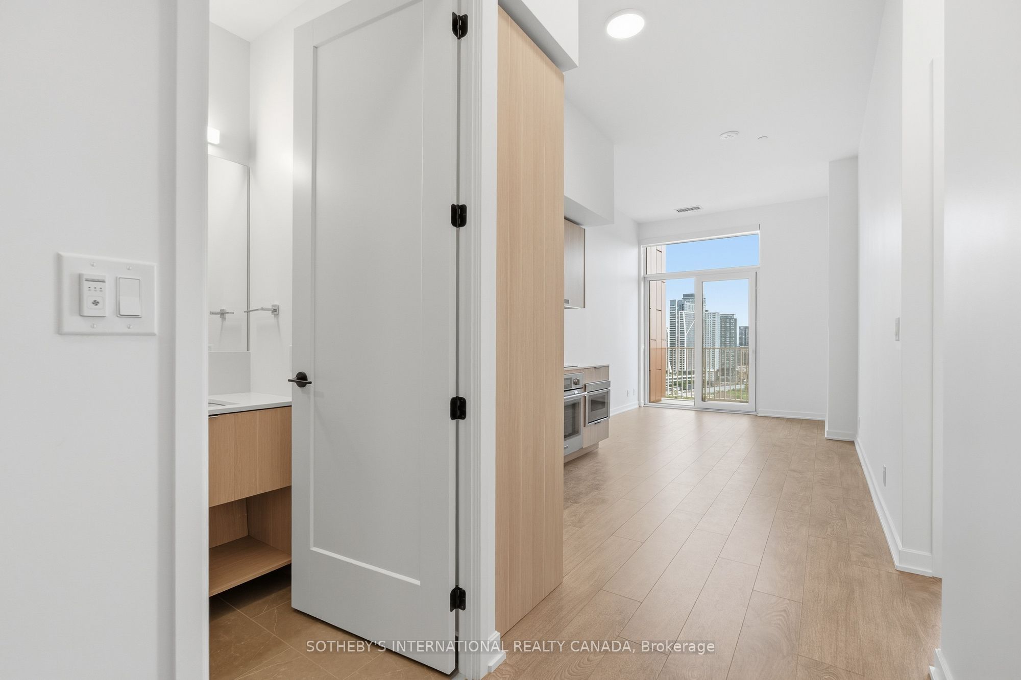 Unit PH14 - 88 Bathurst Street, Toronto 2