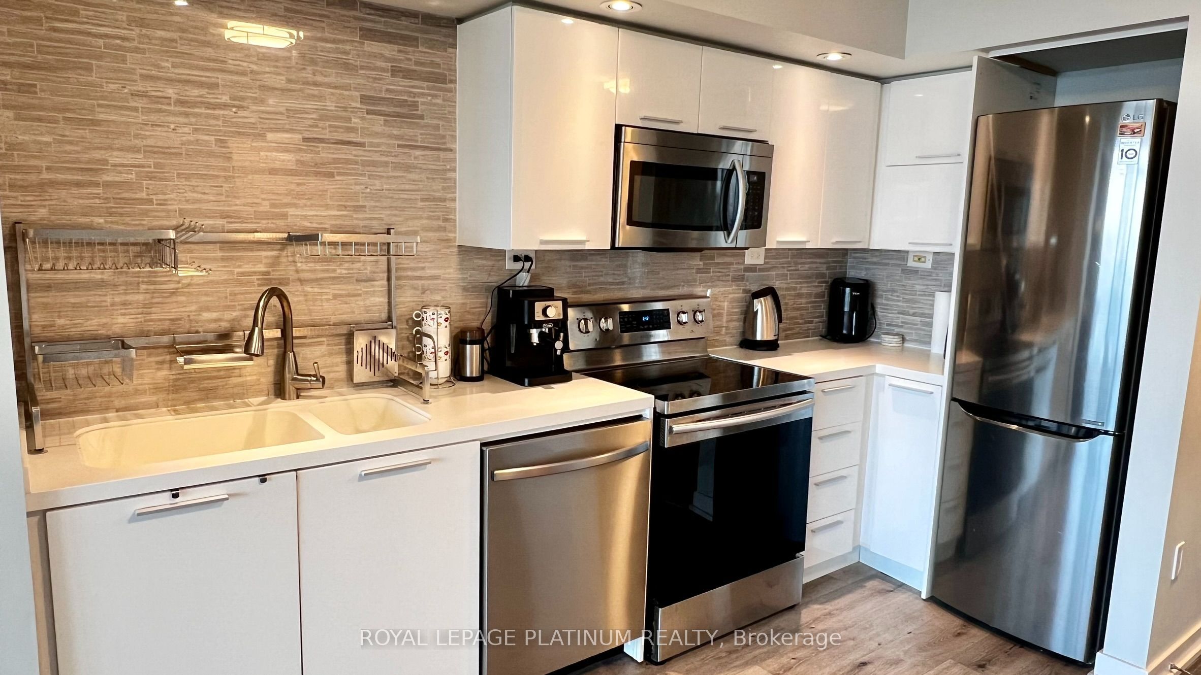 Unit 1510 - 25 Capreol Court, Toronto 4