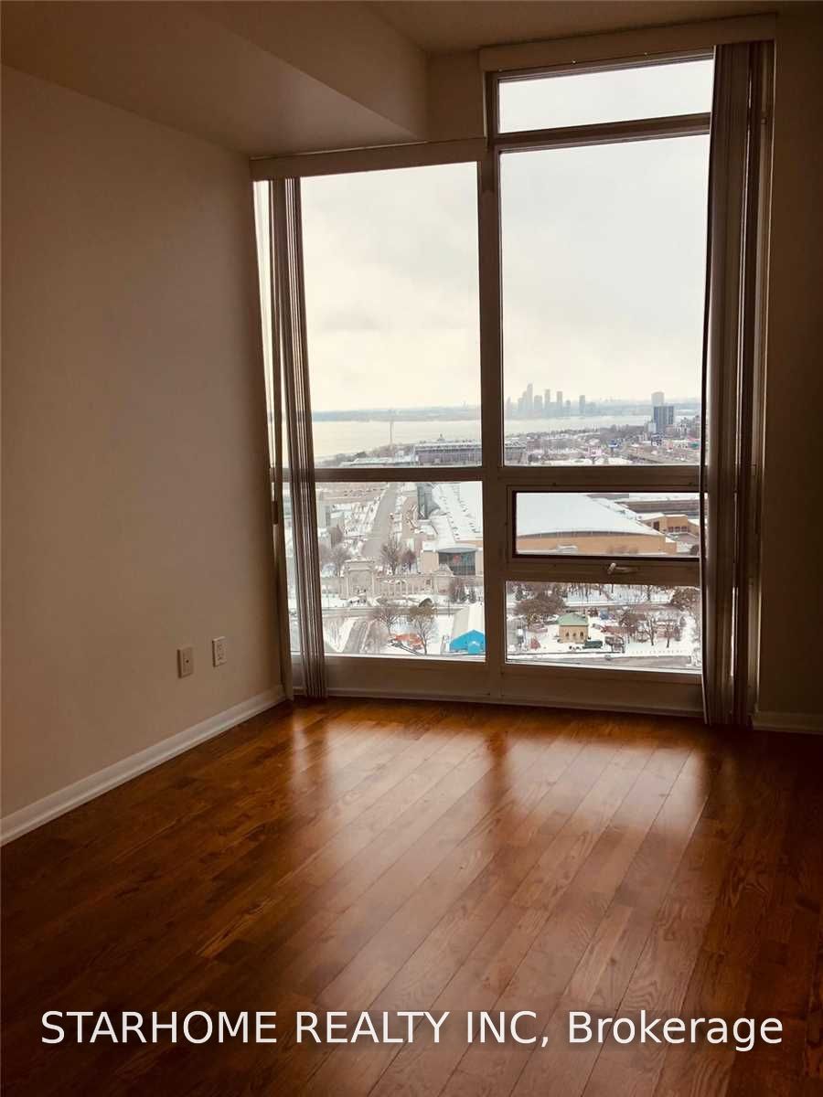 Unit 3307 - 215 Fort York Boulevard, Toronto 5