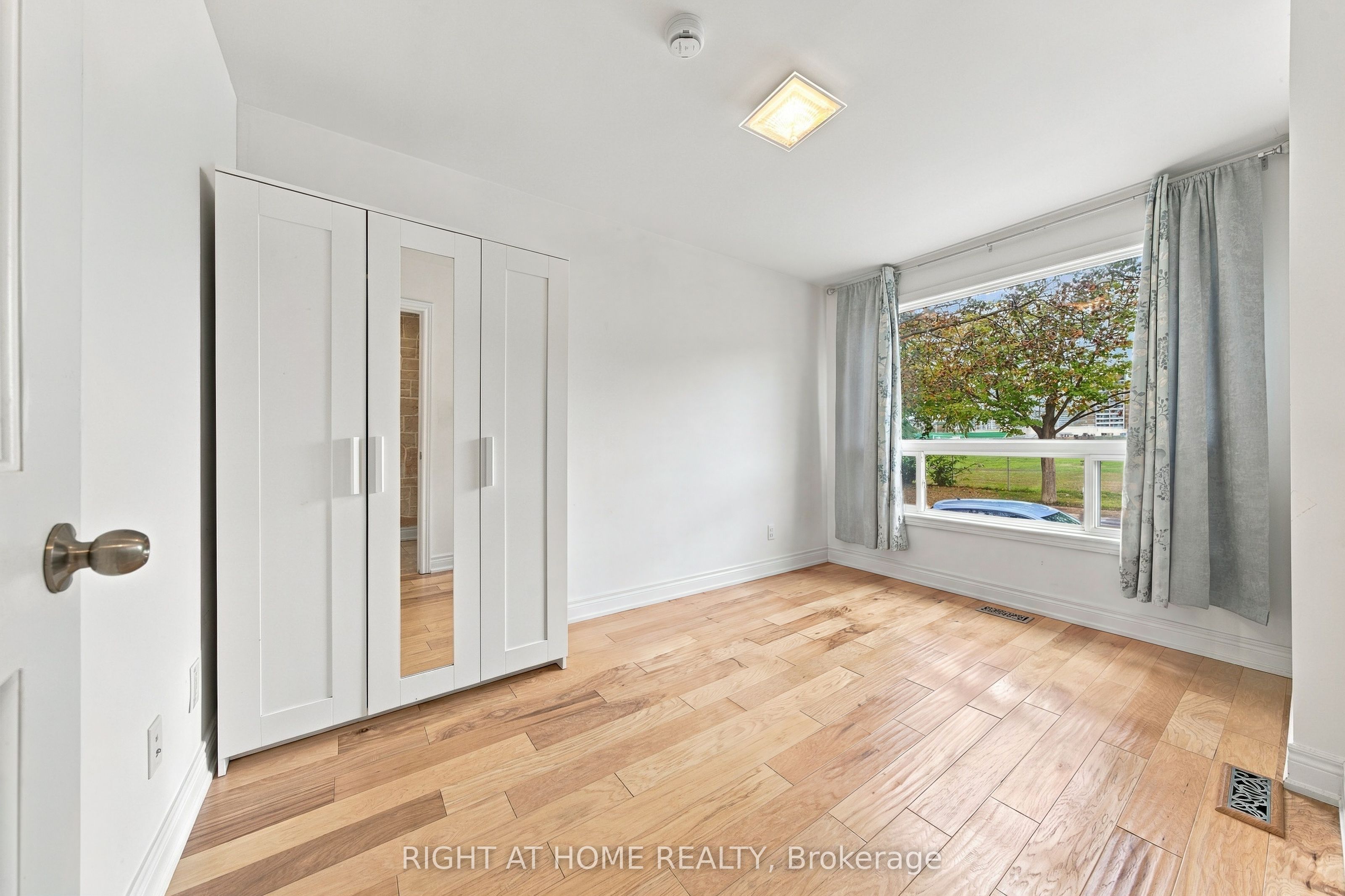 Unit 1 - 490 Brock Avenue, Toronto 3
