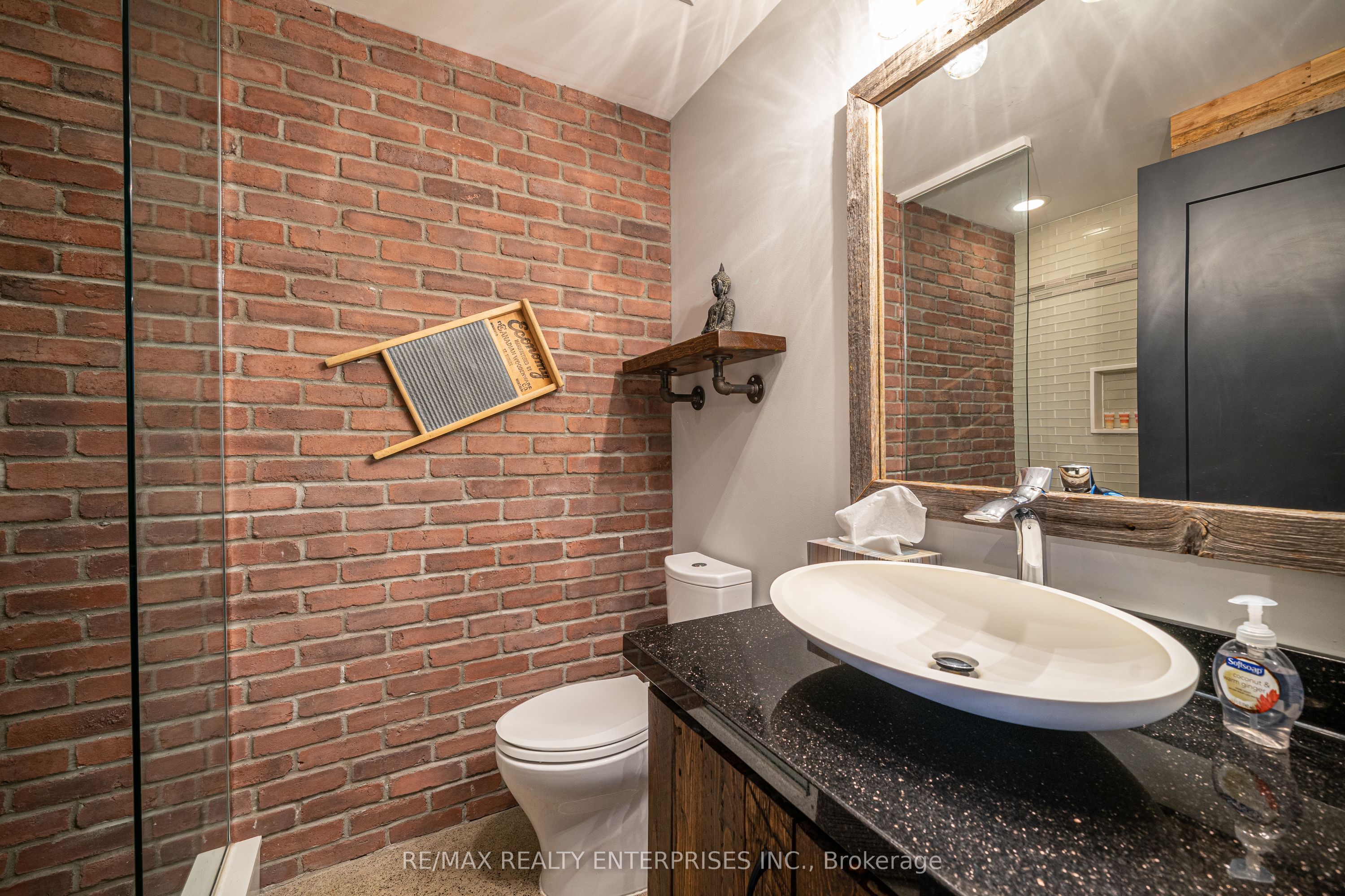 Unit 515 - 700 King Street W, Toronto 5