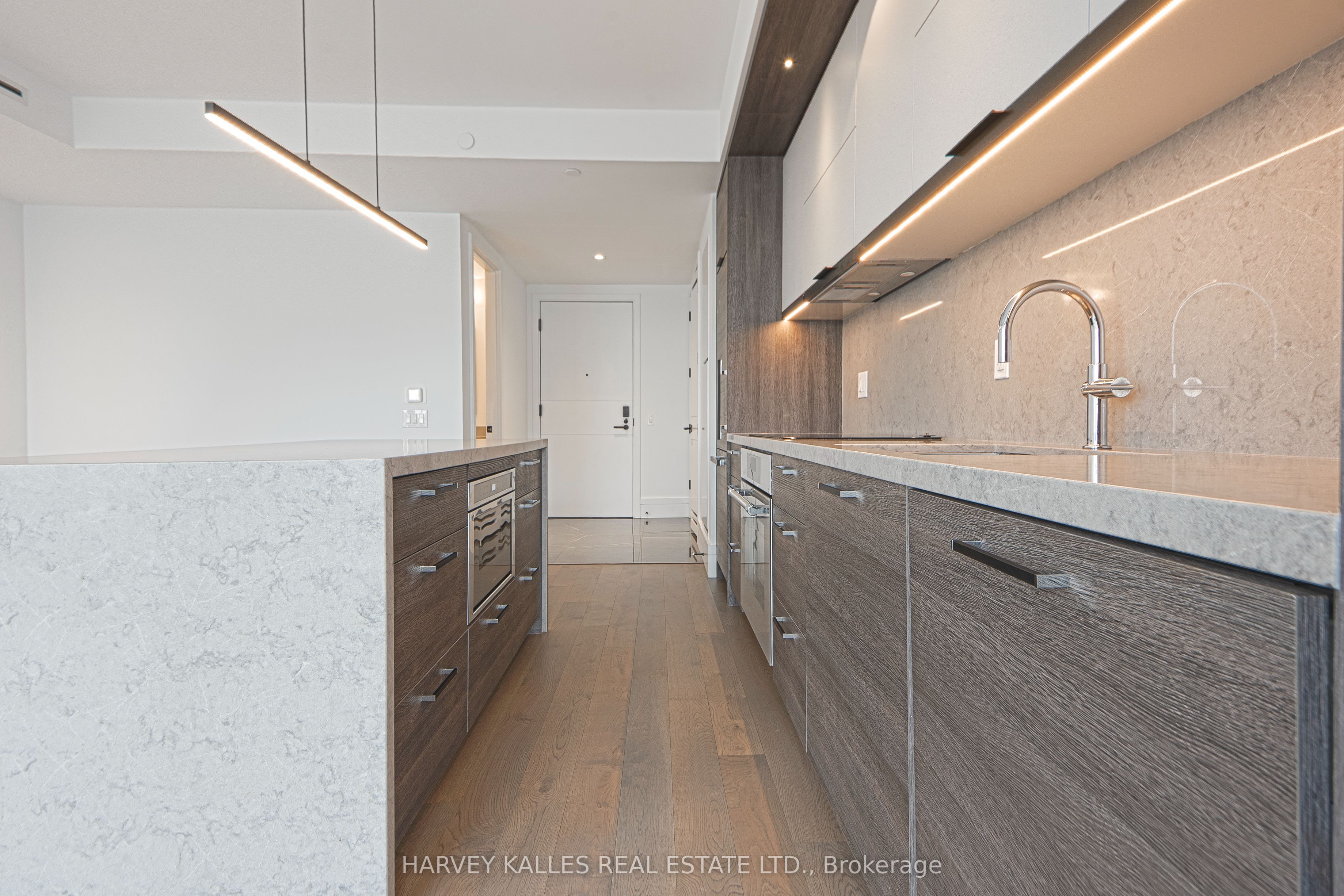 Unit 1508 - 215 Lonsdale Road, Toronto 5