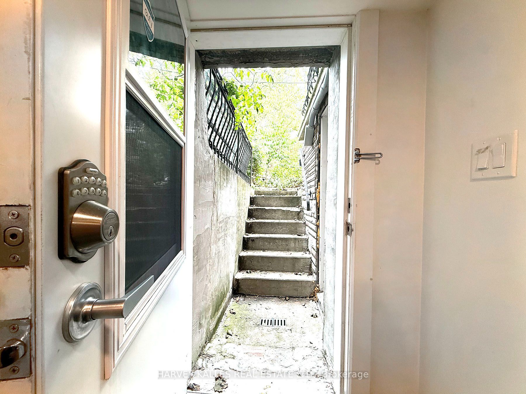 (Address not available), Toronto 2
