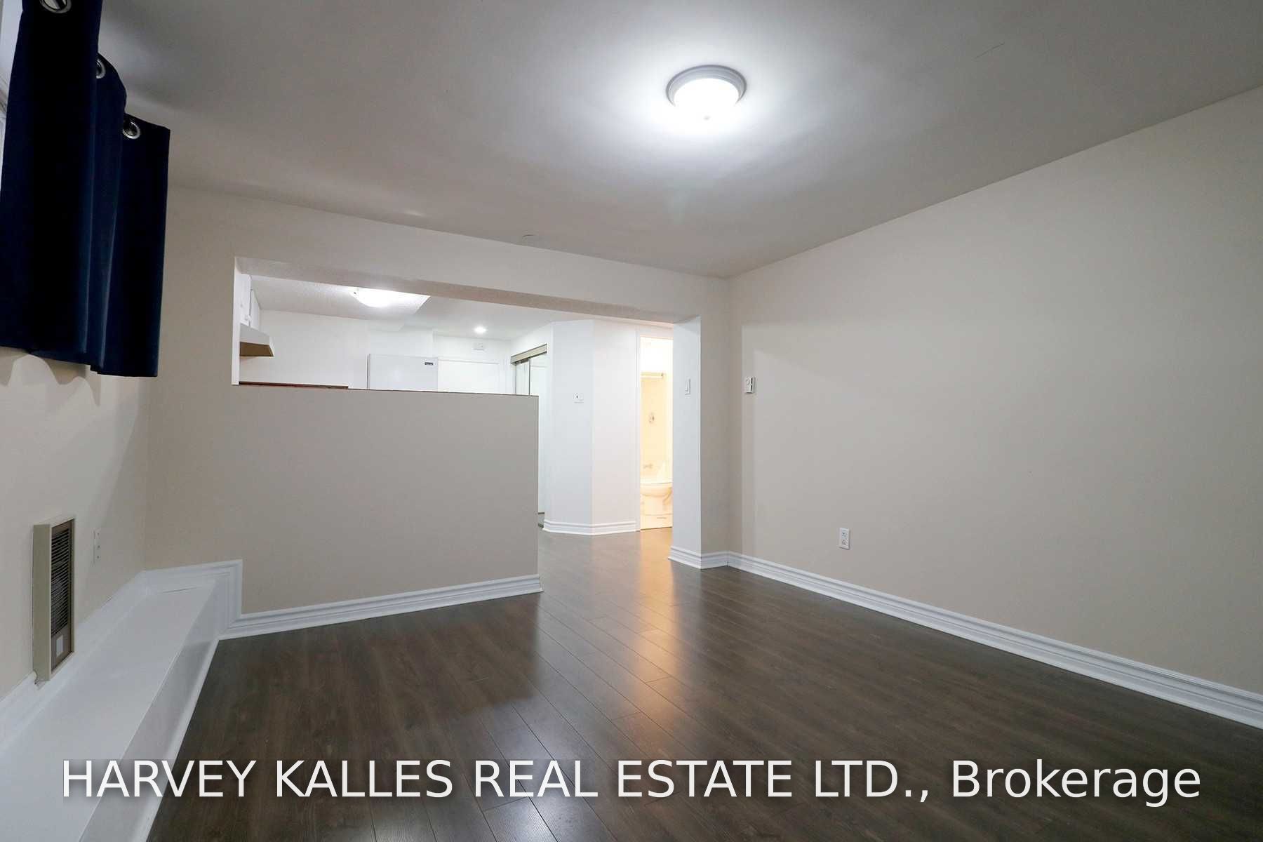 Unit Lower - 21 Braemar Avenue, Toronto 2