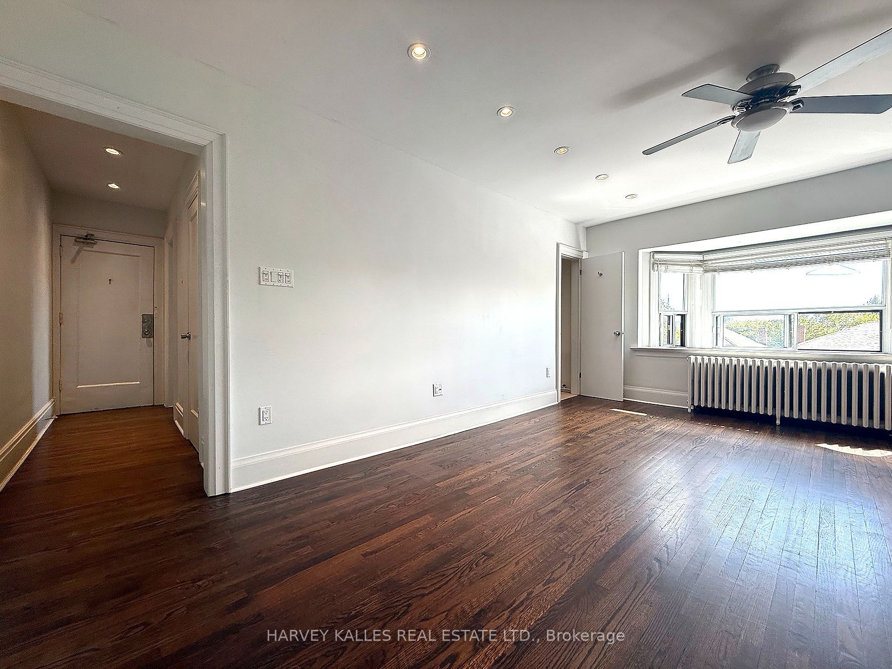 Unit 201 - 858 Davenport Road, Toronto 4