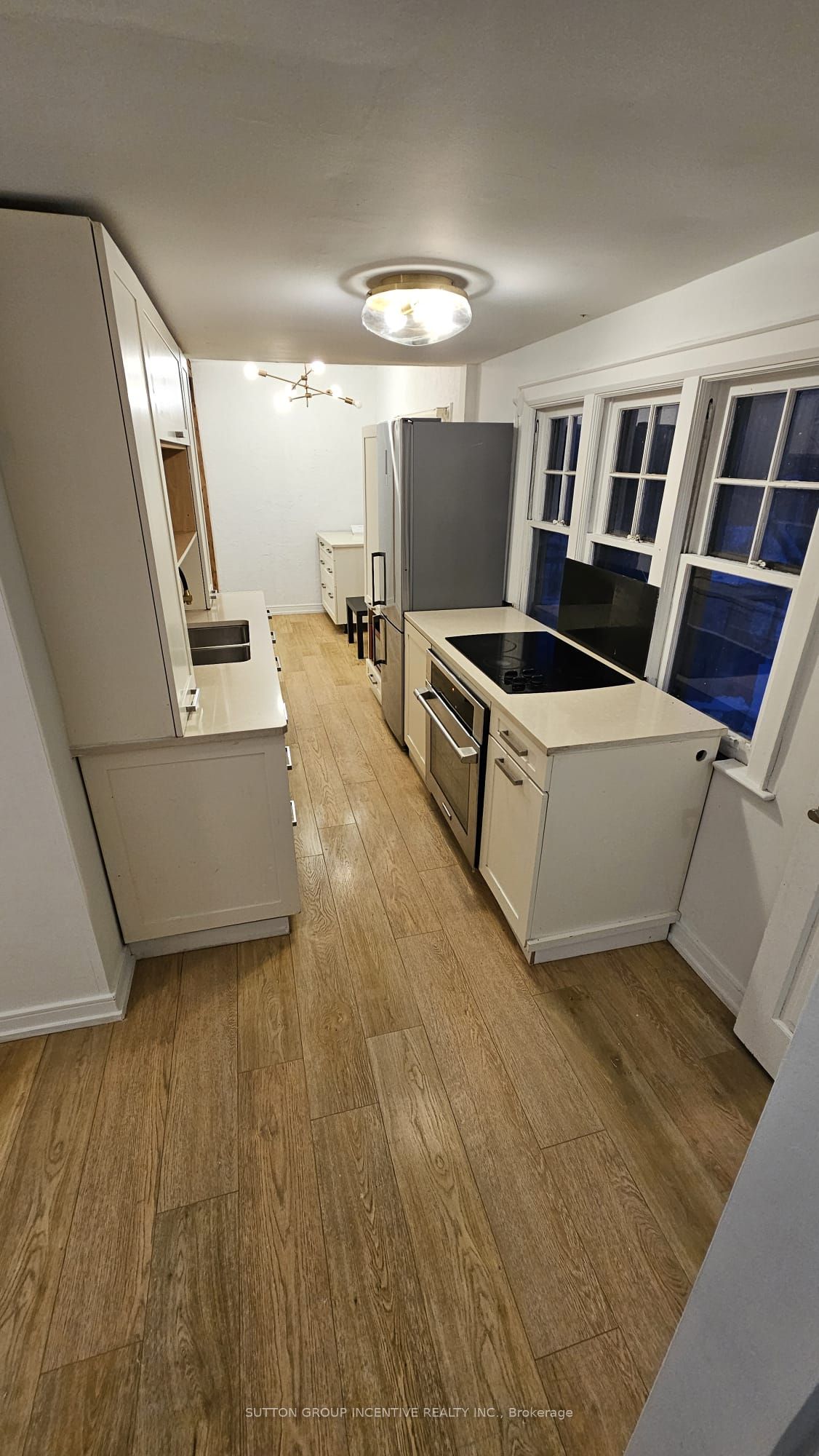 Unit MAIN - 233 Ellerslie Avenue, North York 5