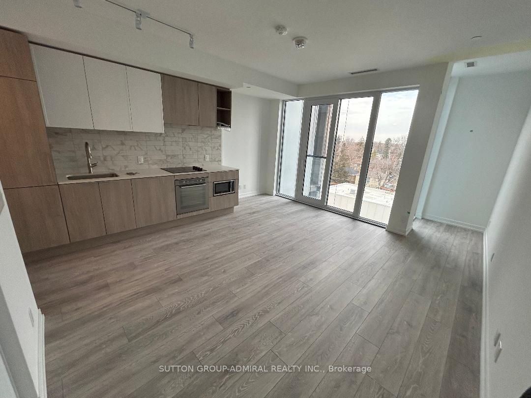 Unit 917 - 2020 Bathurst Street, Toronto 3