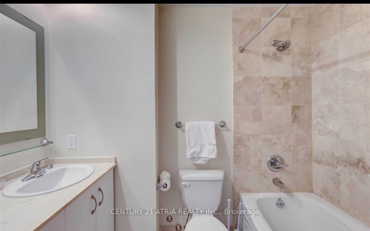 Unit 2109 - 1 King Street W, Toronto 4