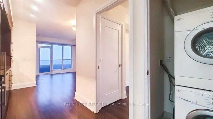 Unit 1409 - 120 Harrison Garden Boulevard, North York 4