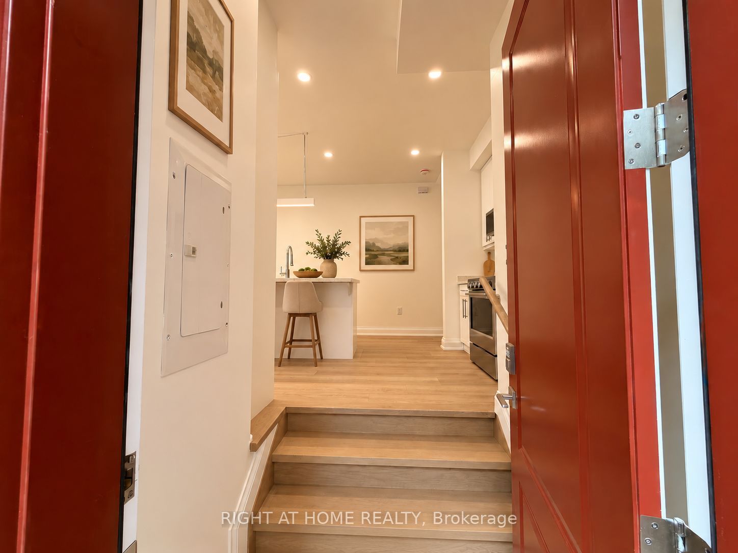 Unit 4 - 57 Hepbourne Street, Toronto 2