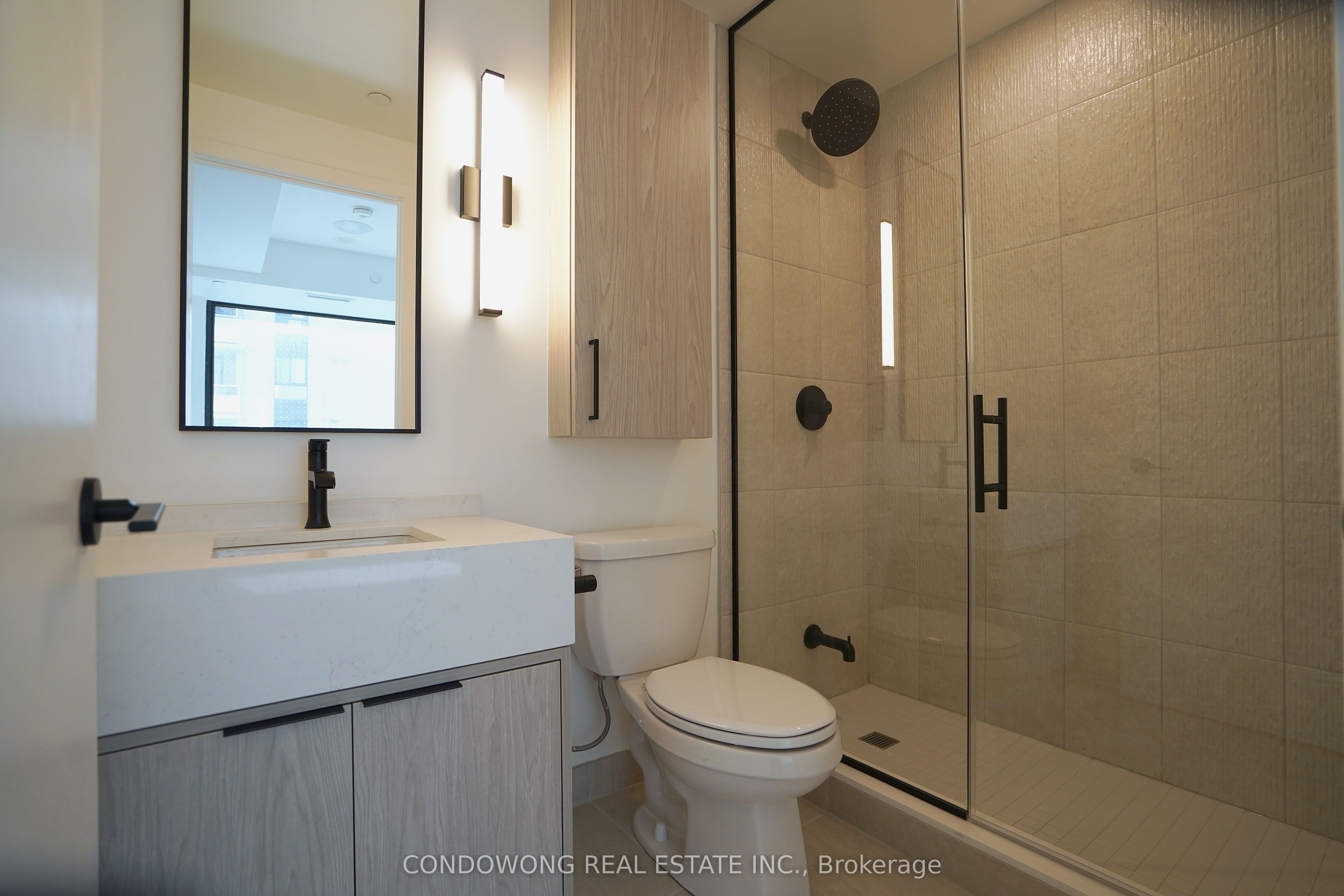 Unit 502 - 91 Montclair Avenue, Toronto 5