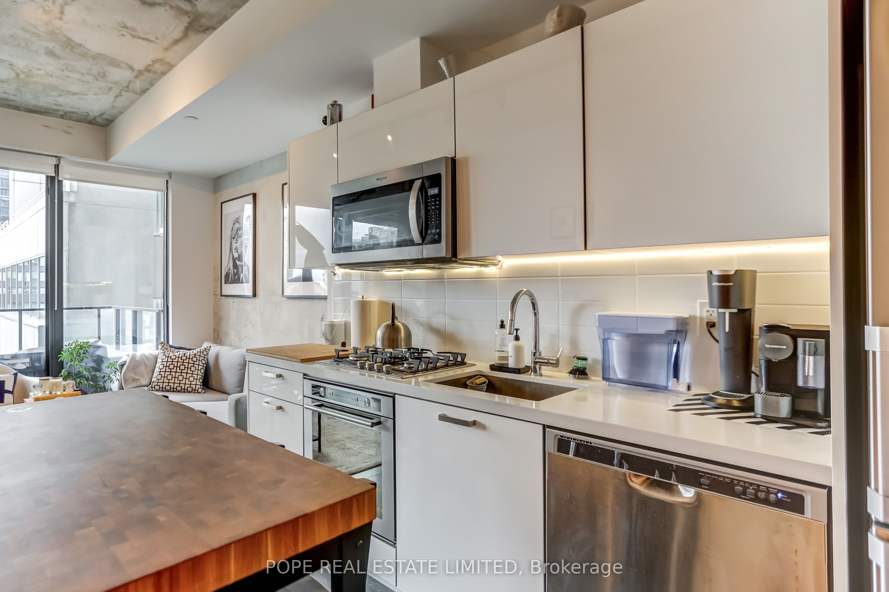 Unit 608 - 55 Ontario Street, Toronto 4