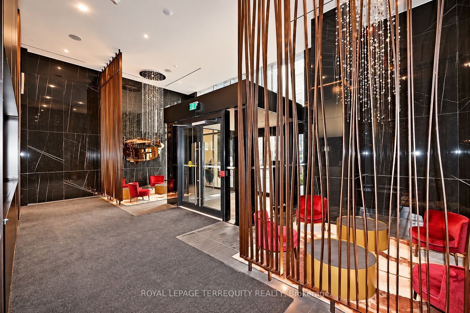 Unit 1406 - 11 Yorkville Avenue, Toronto 4