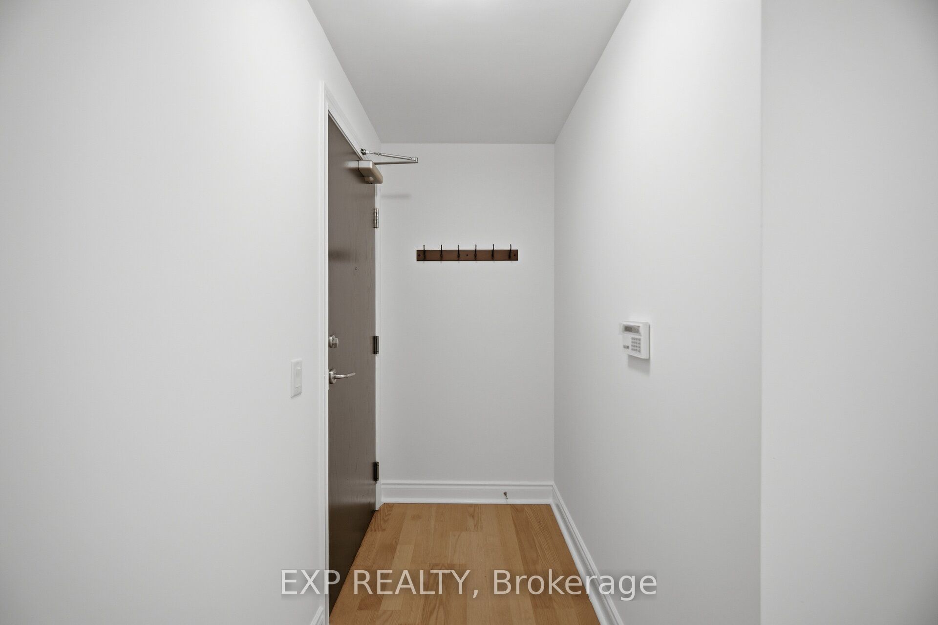 Unit 1103 - 1103 Leslie Street, North York 3
