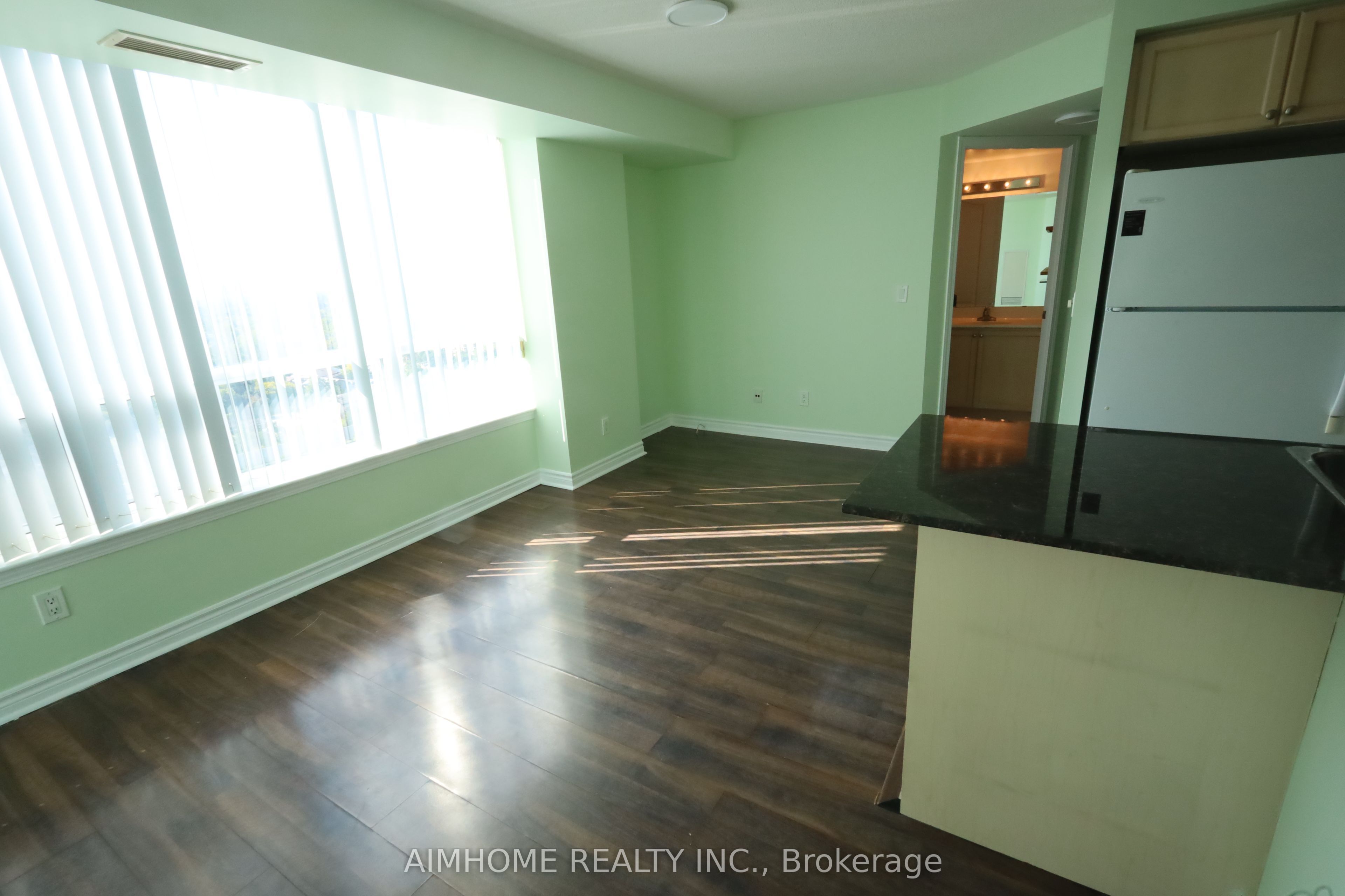 Unit 2107 - 17 Barberry Place, North York 5