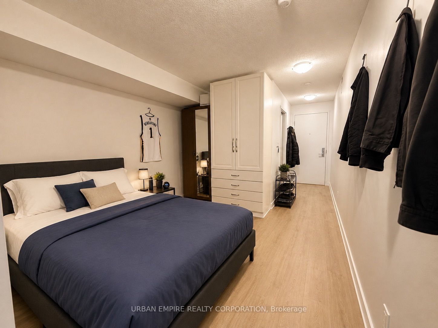 Unit 408 - 126 Simcoe Street, Toronto 5
