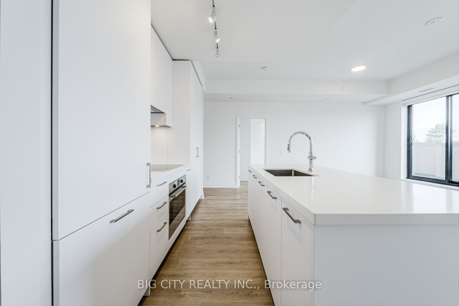 Unit 209 - 36 Brentcliffe Road, Toronto 3