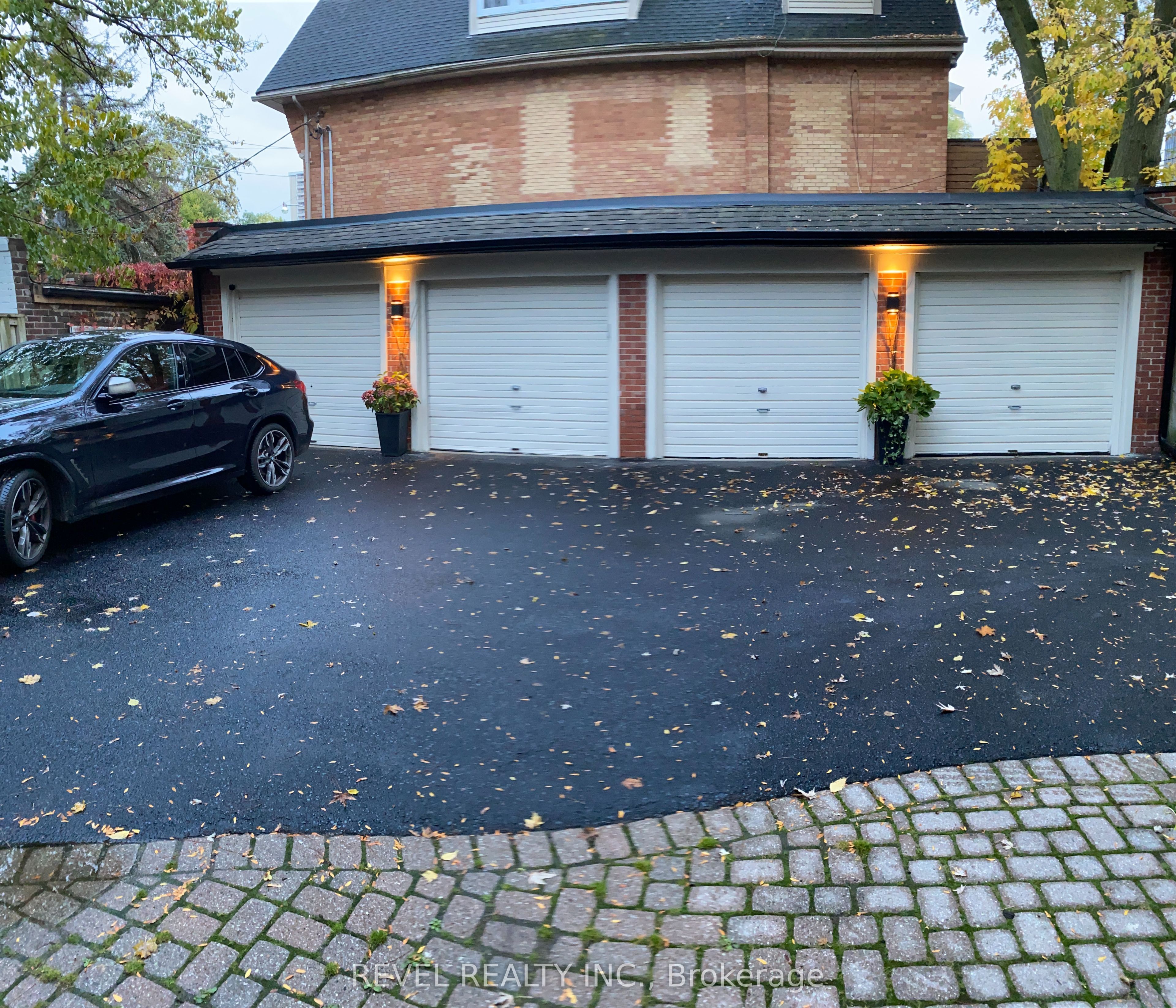 Unit 4 - 27 Glen Elm Avenue, Toronto 3