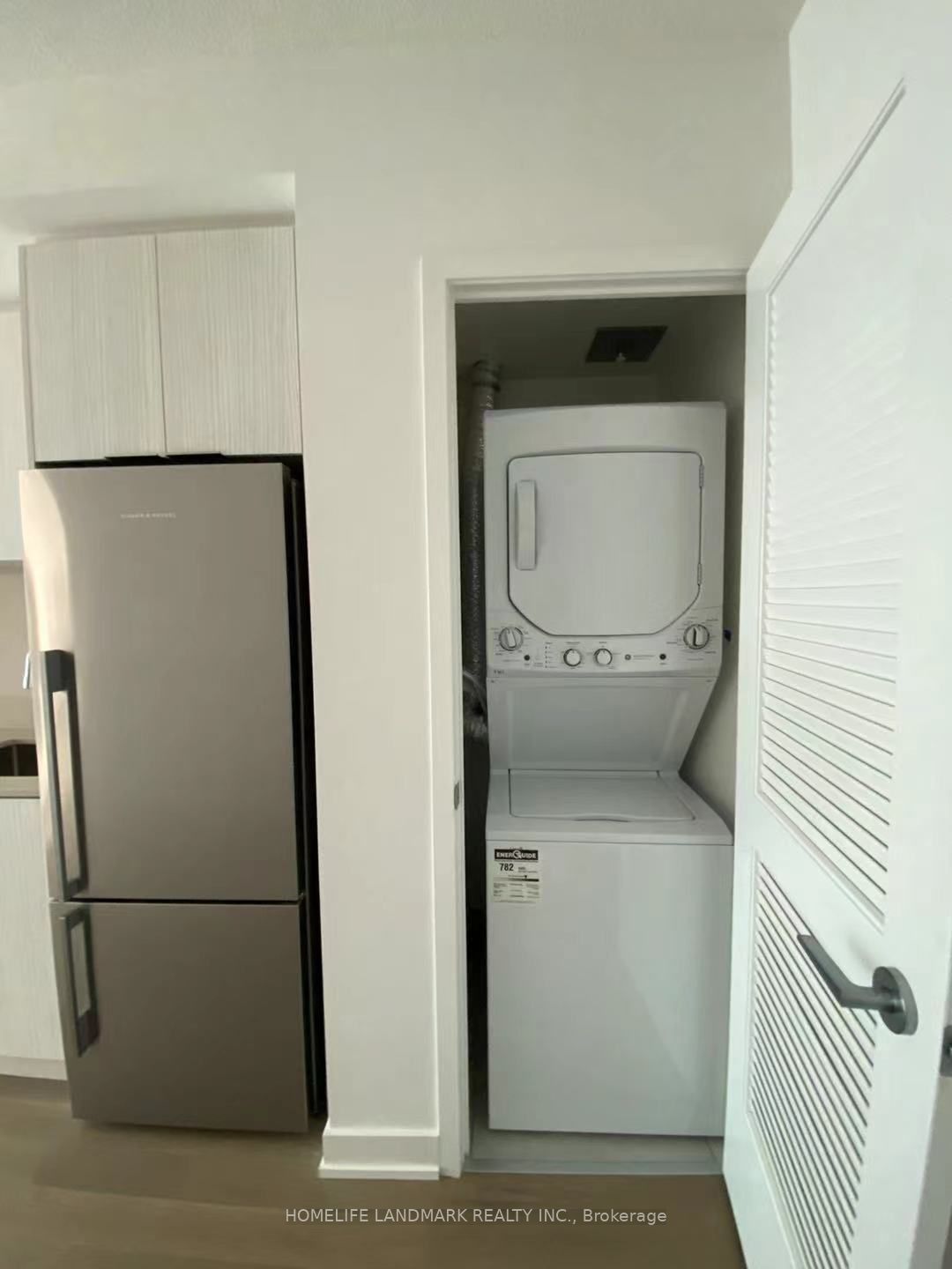 Unit 209 - 25 Richmond Street E, Toronto 4