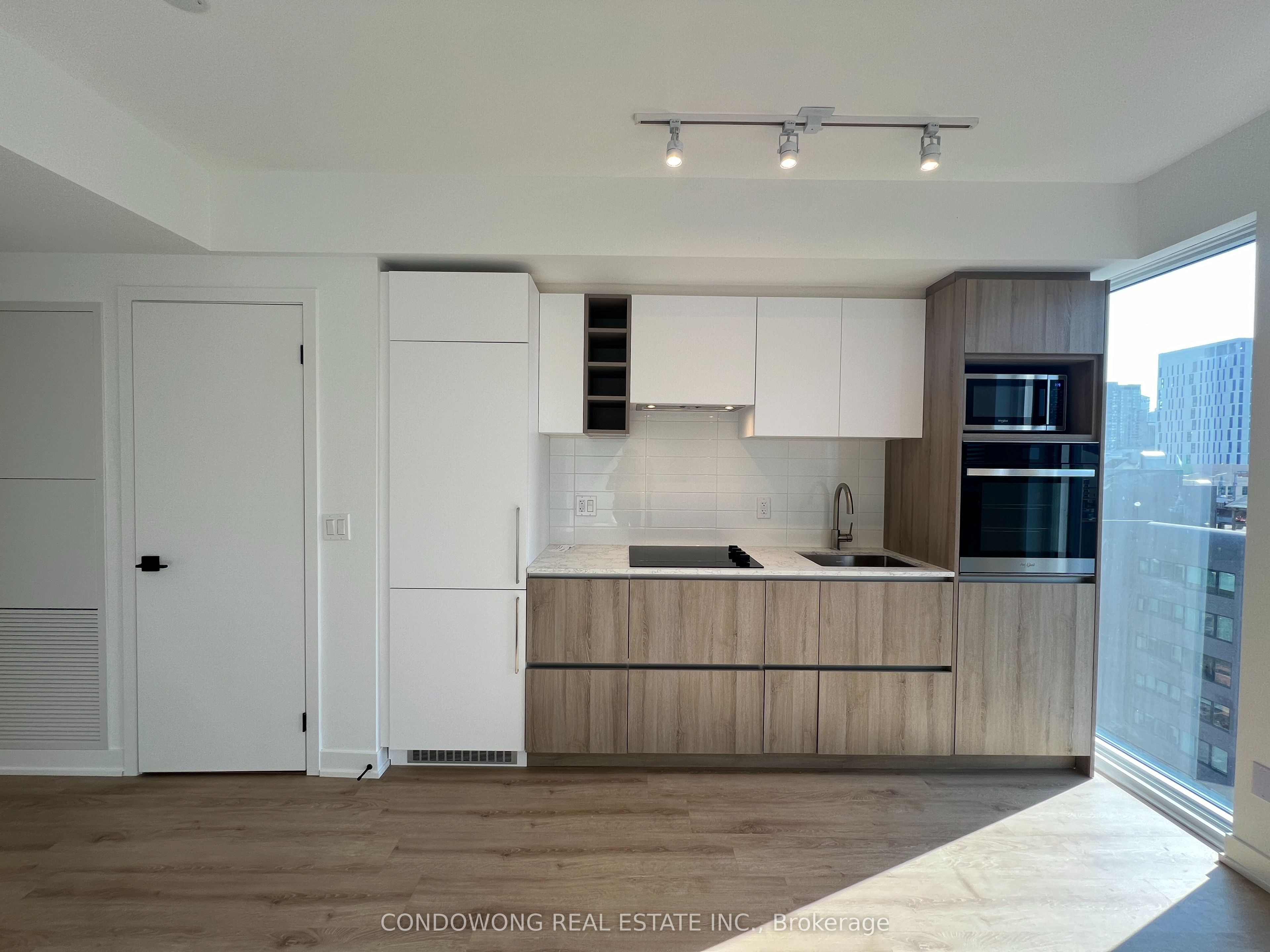 Unit 1705 - 319 Jarvis Street, Toronto 2