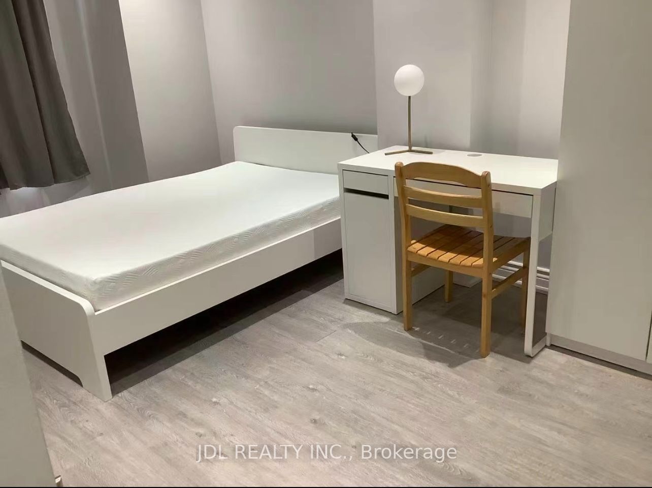 Unit Master Bedroom 2nd Floor - 16 Ross Street, Toronto 3