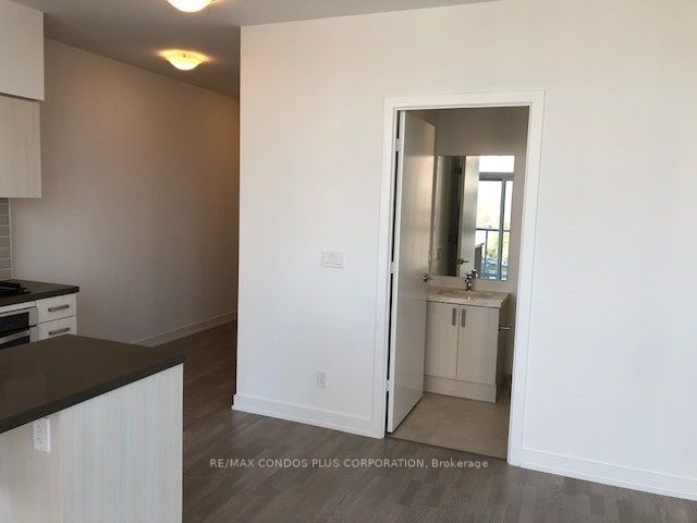 Unit 614 - 501 St Clair Avenue W, Toronto 5